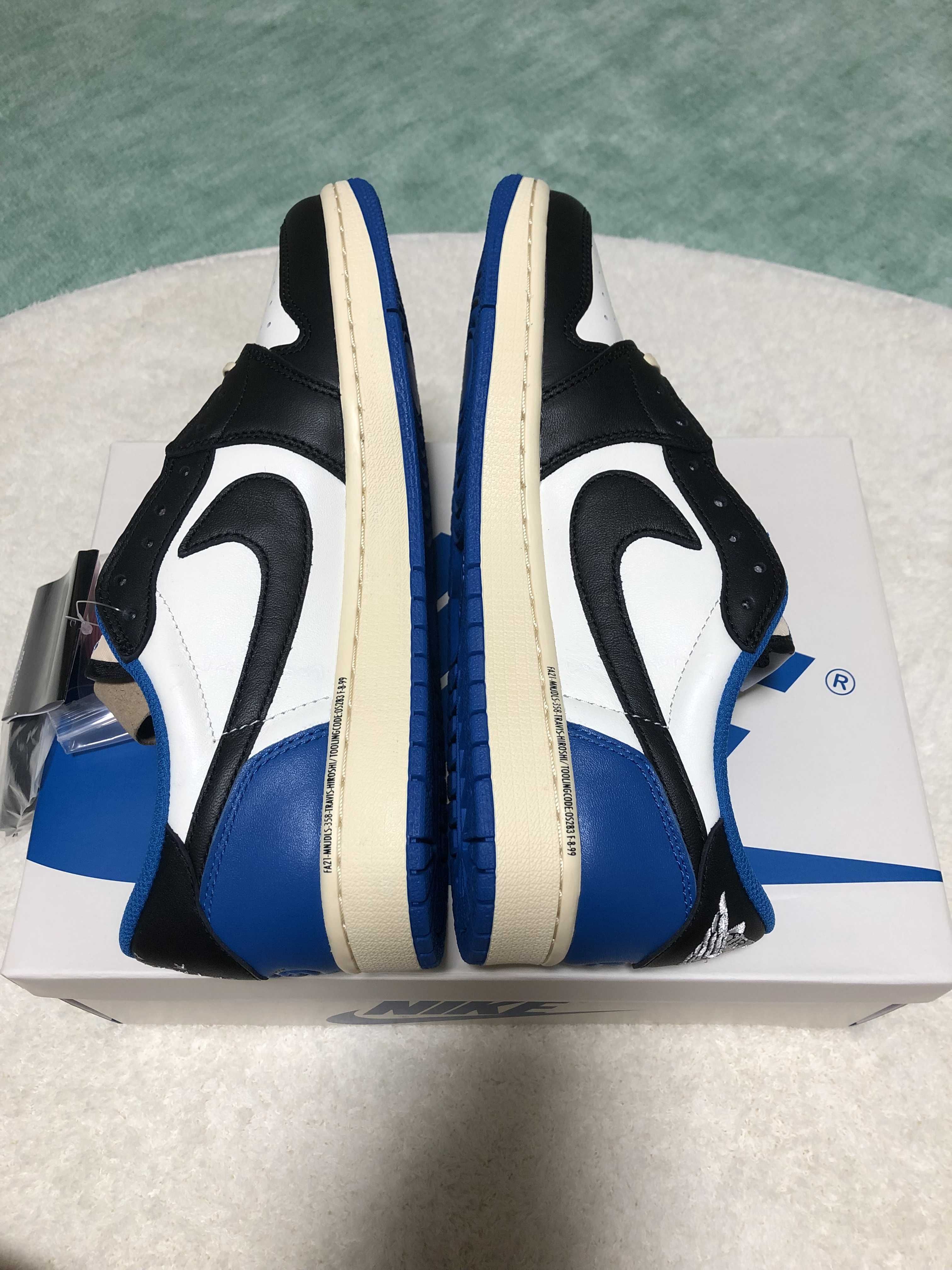 Travis Scott × fragment design × Nike Air Jordan 1 Low OG SP "Military Blue"