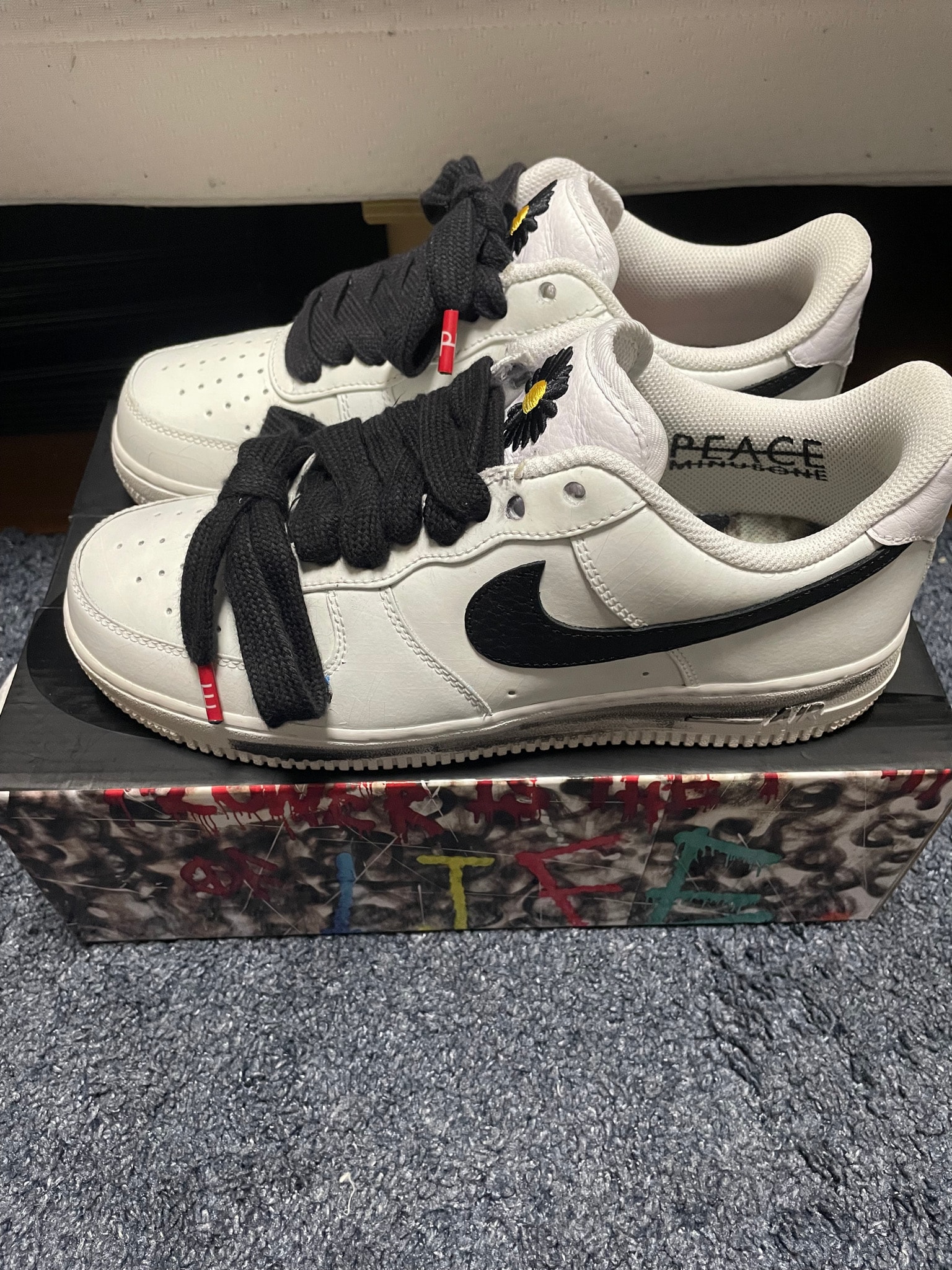 PEACEMINUSONE × Nike Air Force 1 Low "Para-noise/White/Black" / G-DRAGON