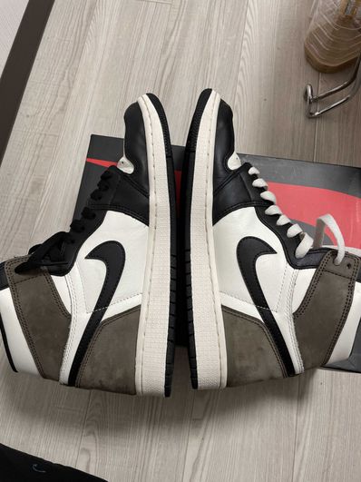 Nike Air Jordan 1 High OG "Sail/Dark Mocha/Black"