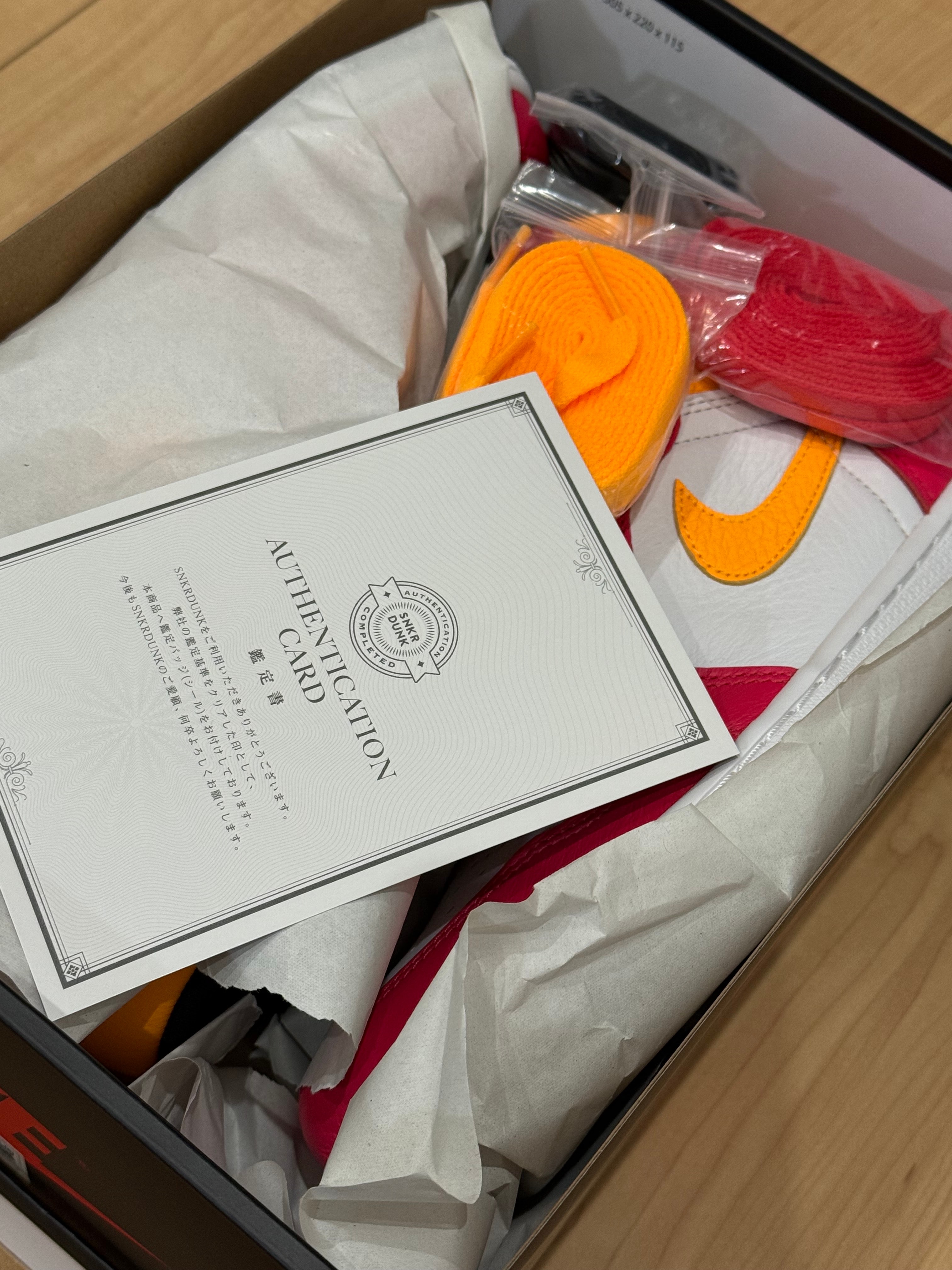 Nike Air Jordan 1 High OG "Light Fusion Red"