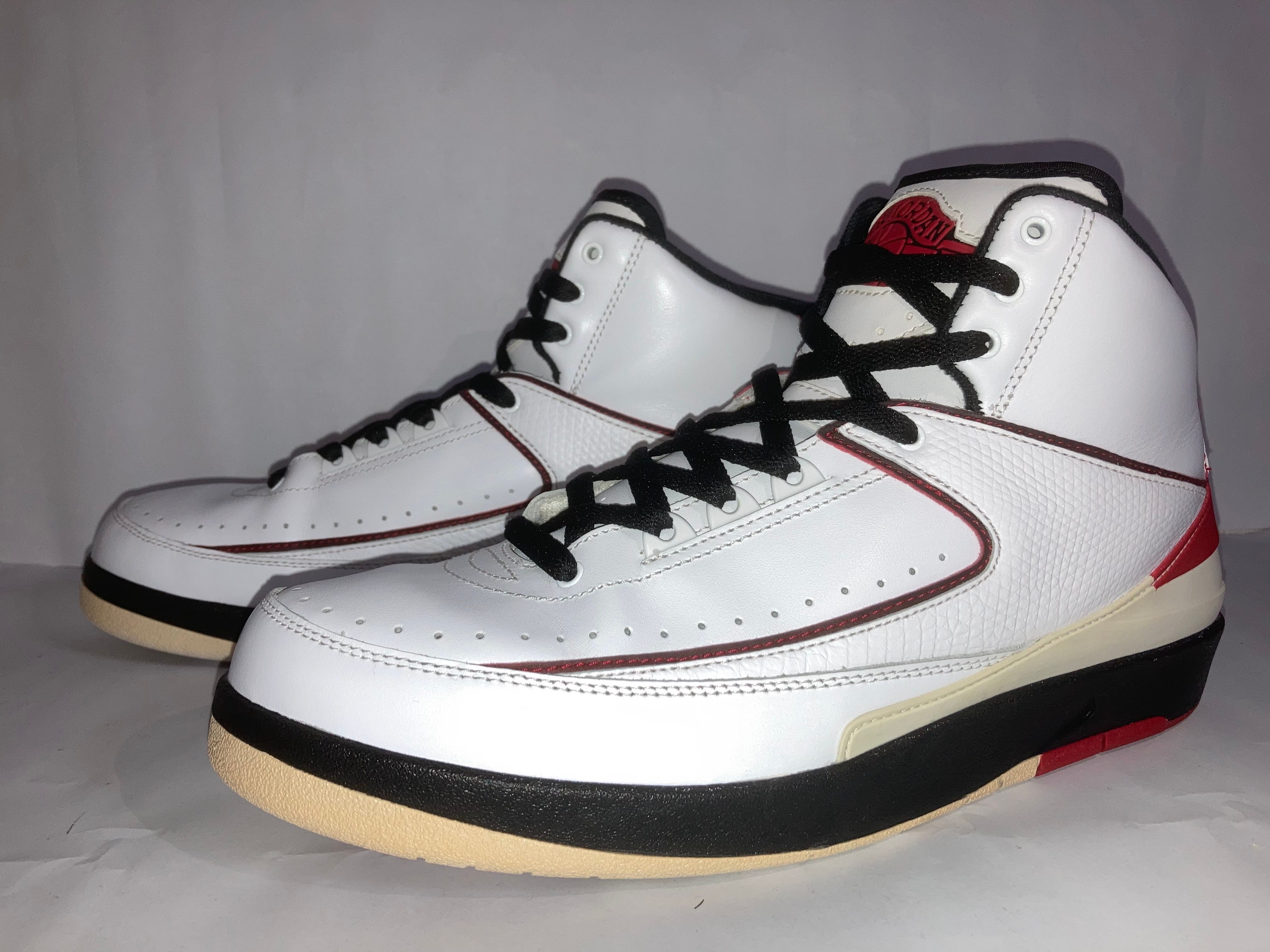 Nike Air Jordan 2 Retro QF "White Varsity Red" (2010)