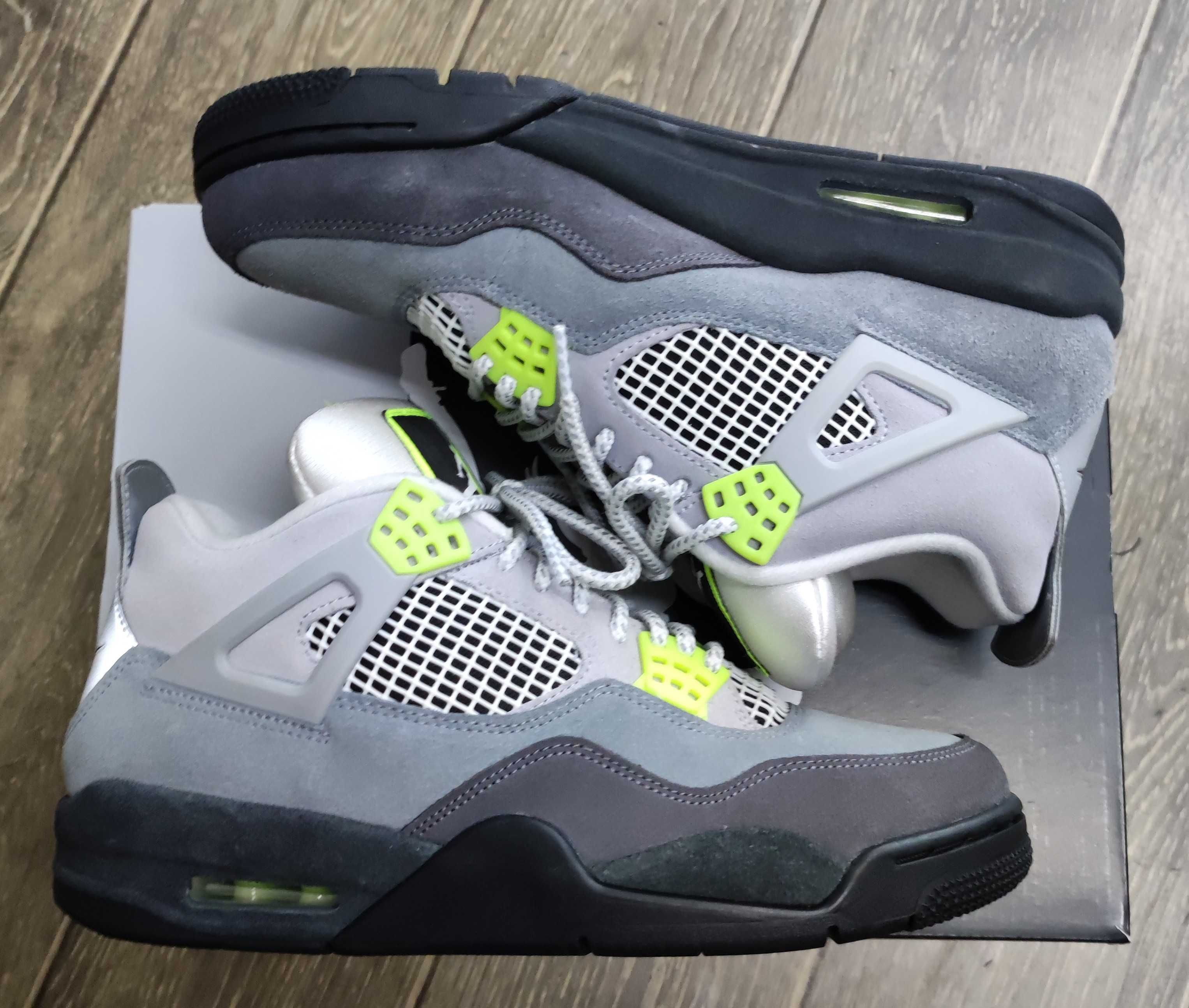 NIKE AIR JORDAN 4 RETRO LE "NEON"