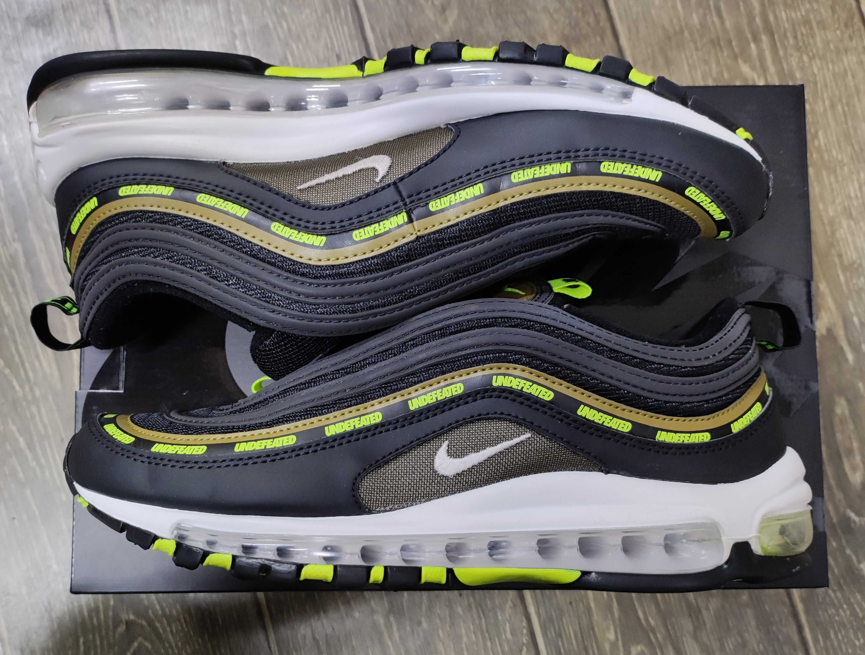 UNDEFEATED × Nike Air Max 97 "Black"