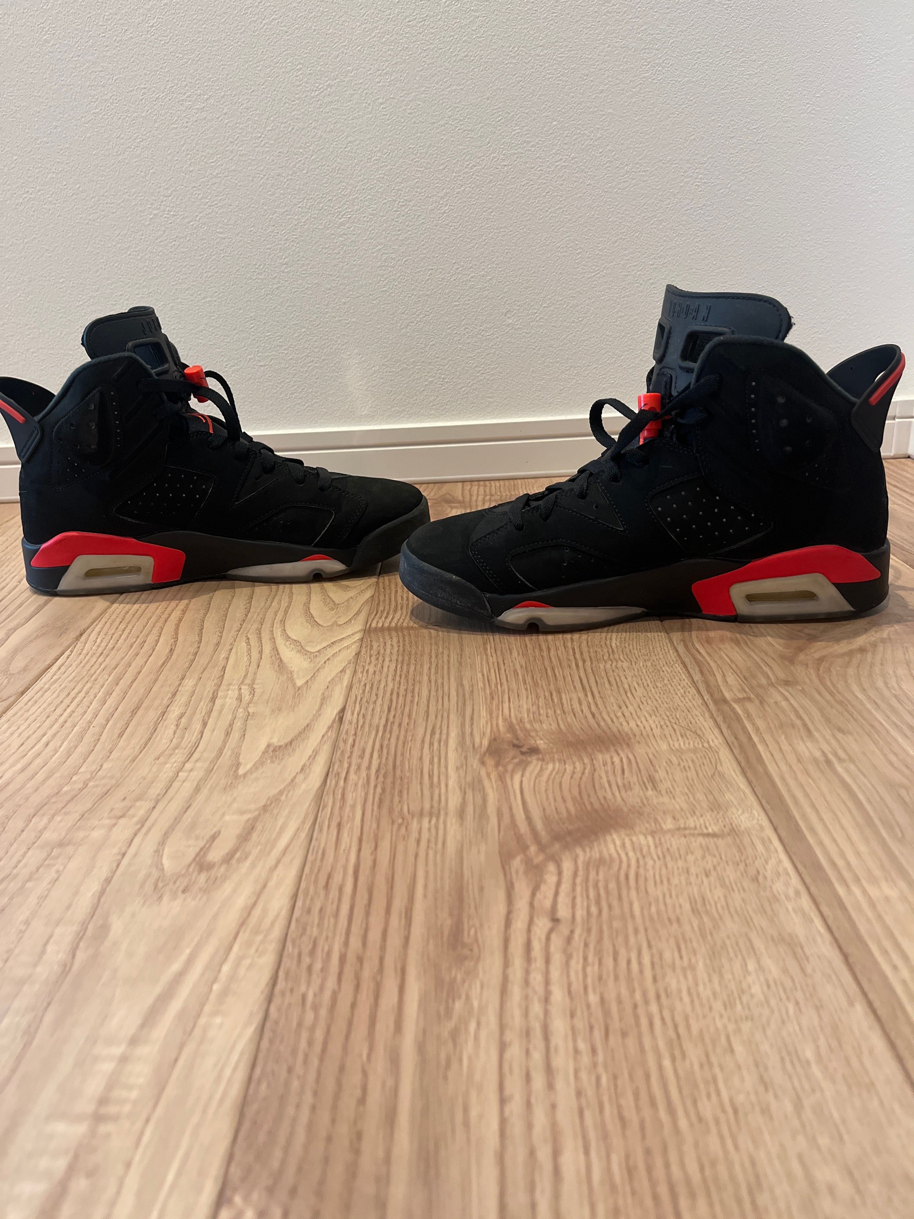 Nike Air Jordan 6 Retro OG "Black/Infrared"