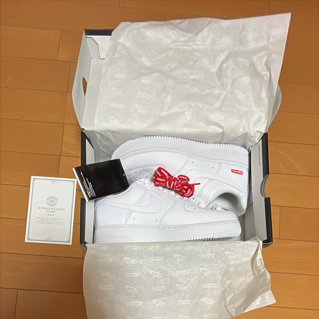 Supreme × Nike Air Force 1 Low "White"