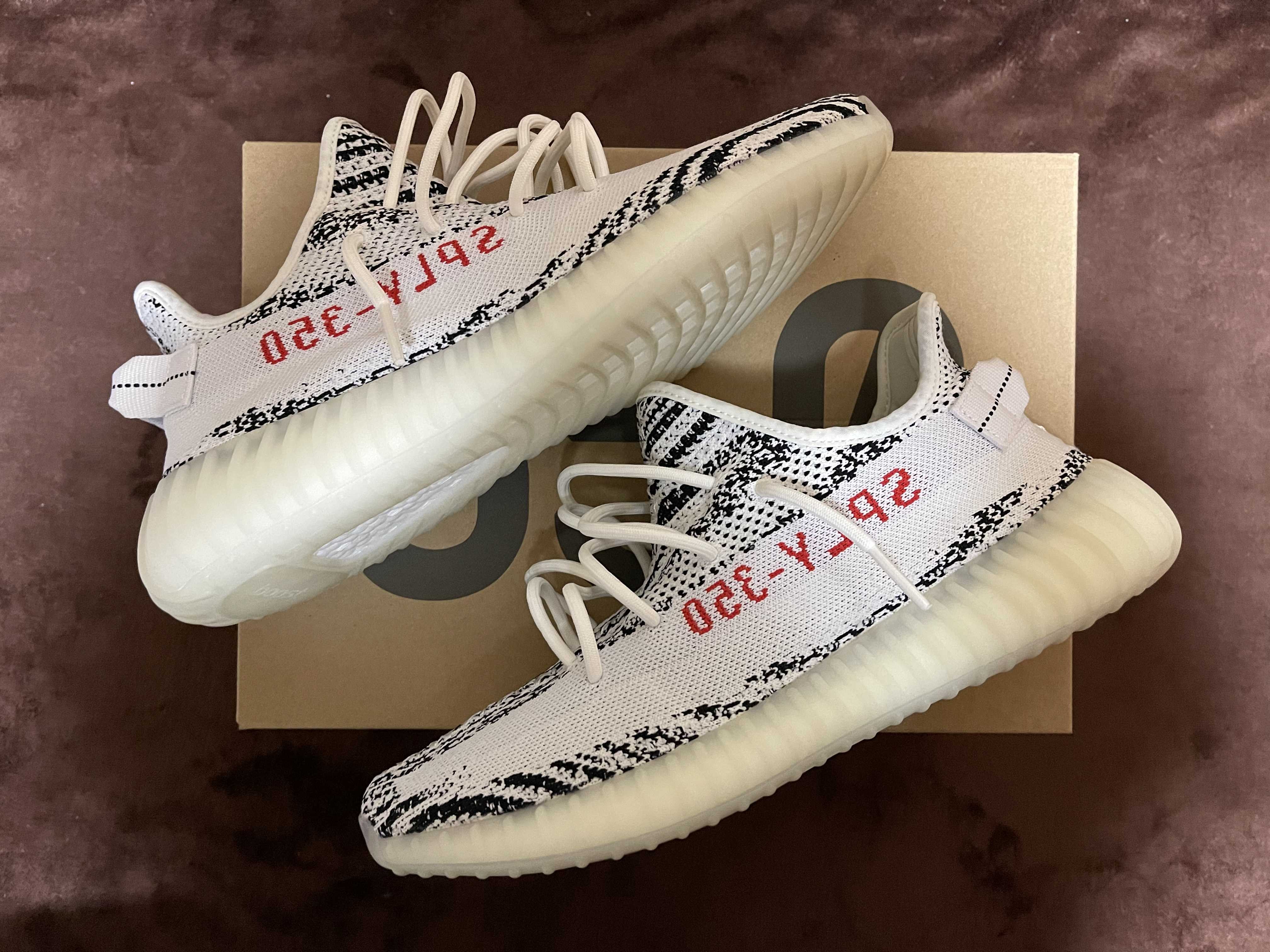 adidas YEEZY Boost 350 V2 "Zebra"