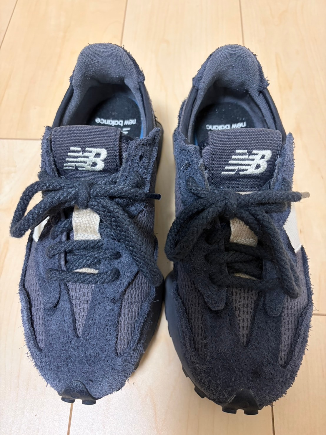 New Balance 327 "Black"