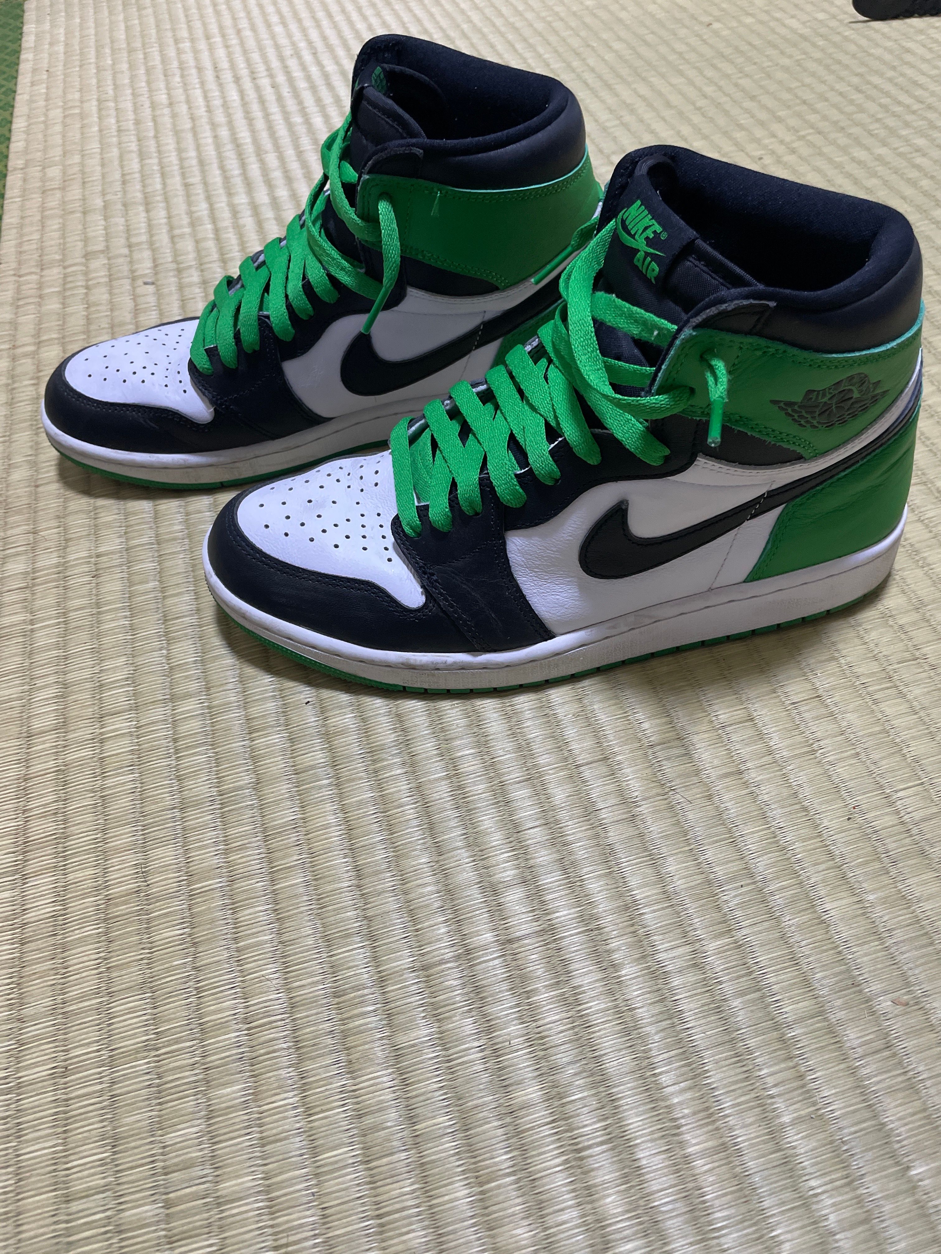 Nike Air Jordan 1 Retro High OG "Celtics/Black and Lucky Green" (2023)