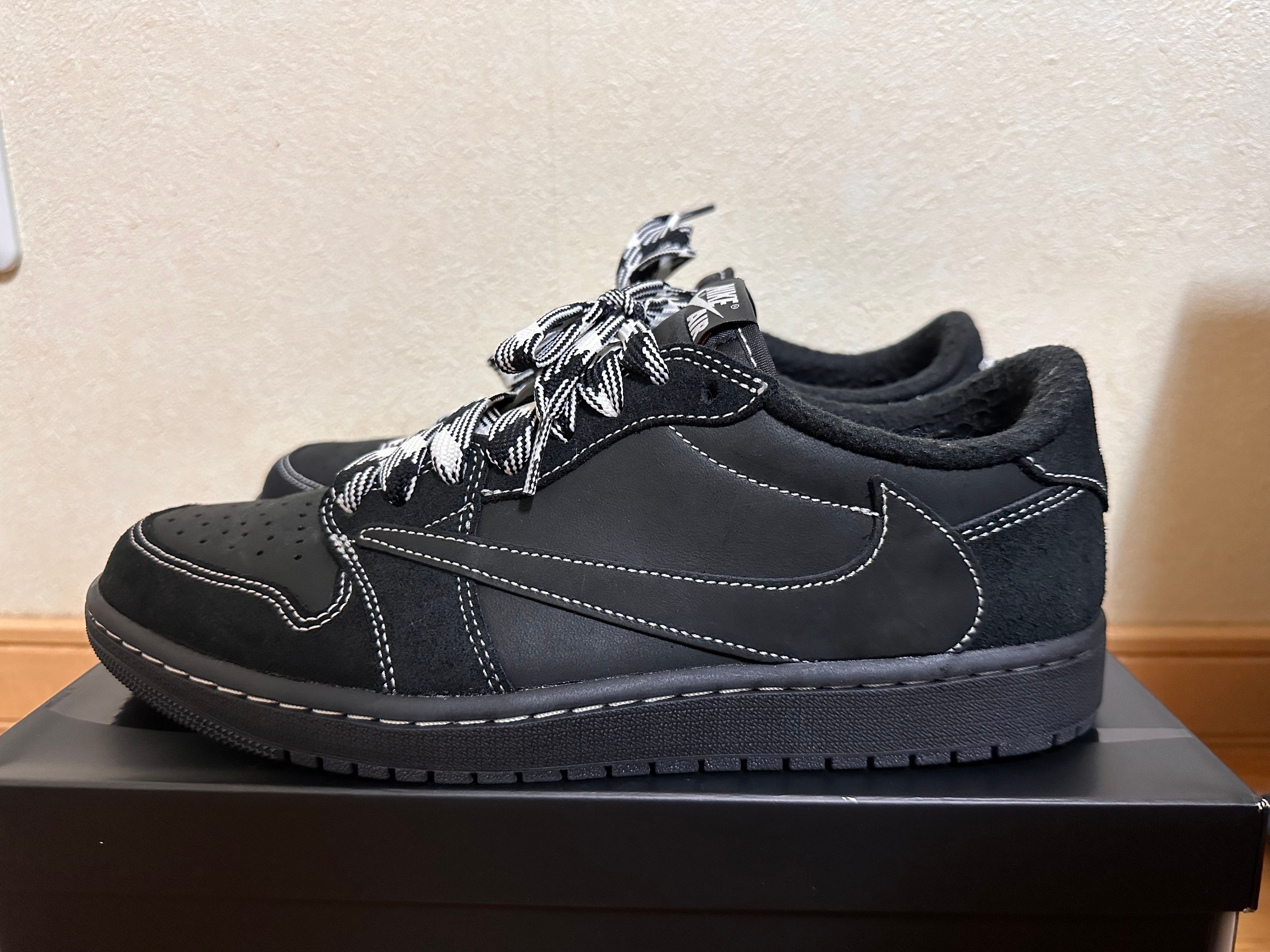 Travis Scott × Nike Air Jordan 1 Low OG SP "Black Phantom"