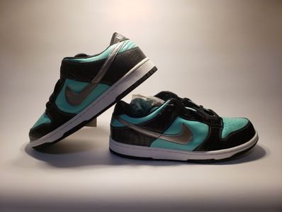 Nike SB Dunk Low Diamond Suppil Co. "Tiffany"