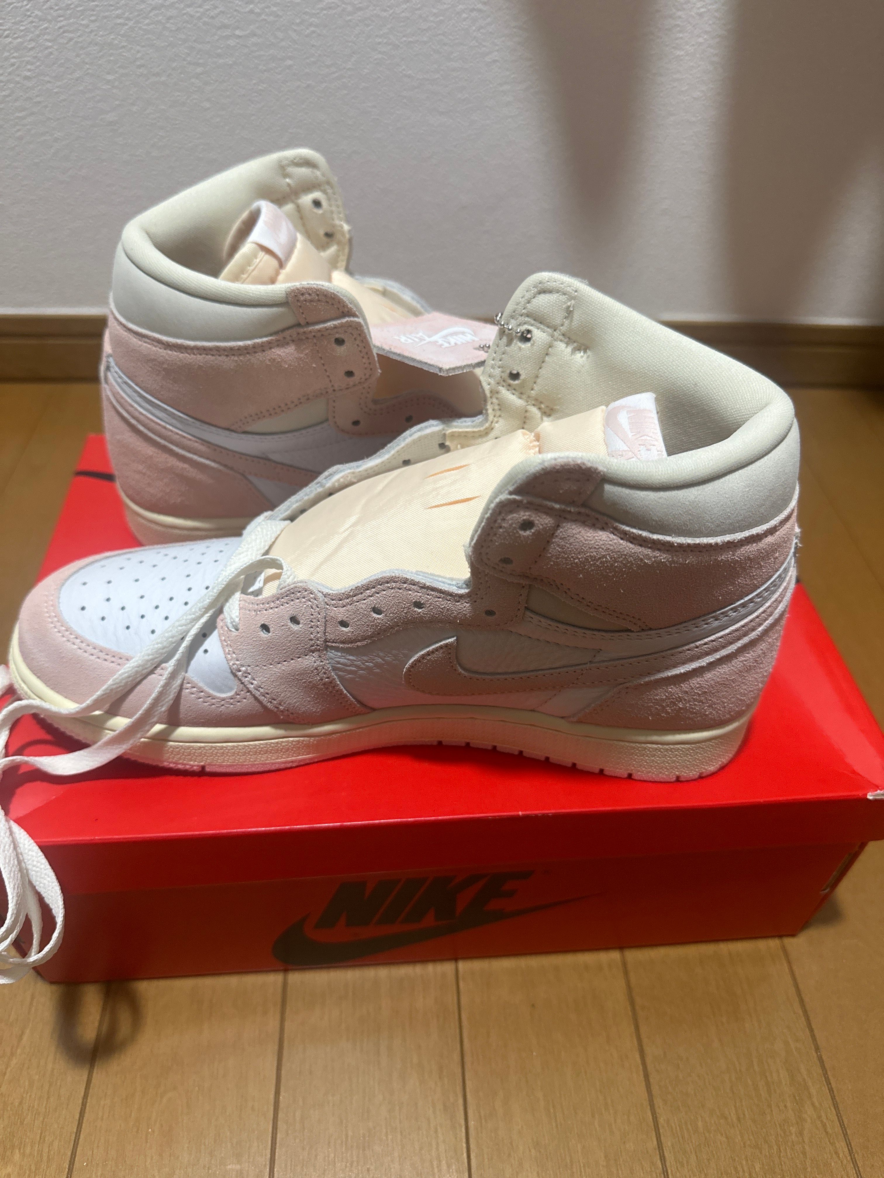 Nike Women's Air Jordan 1 Retro High OG "Washed Pink"