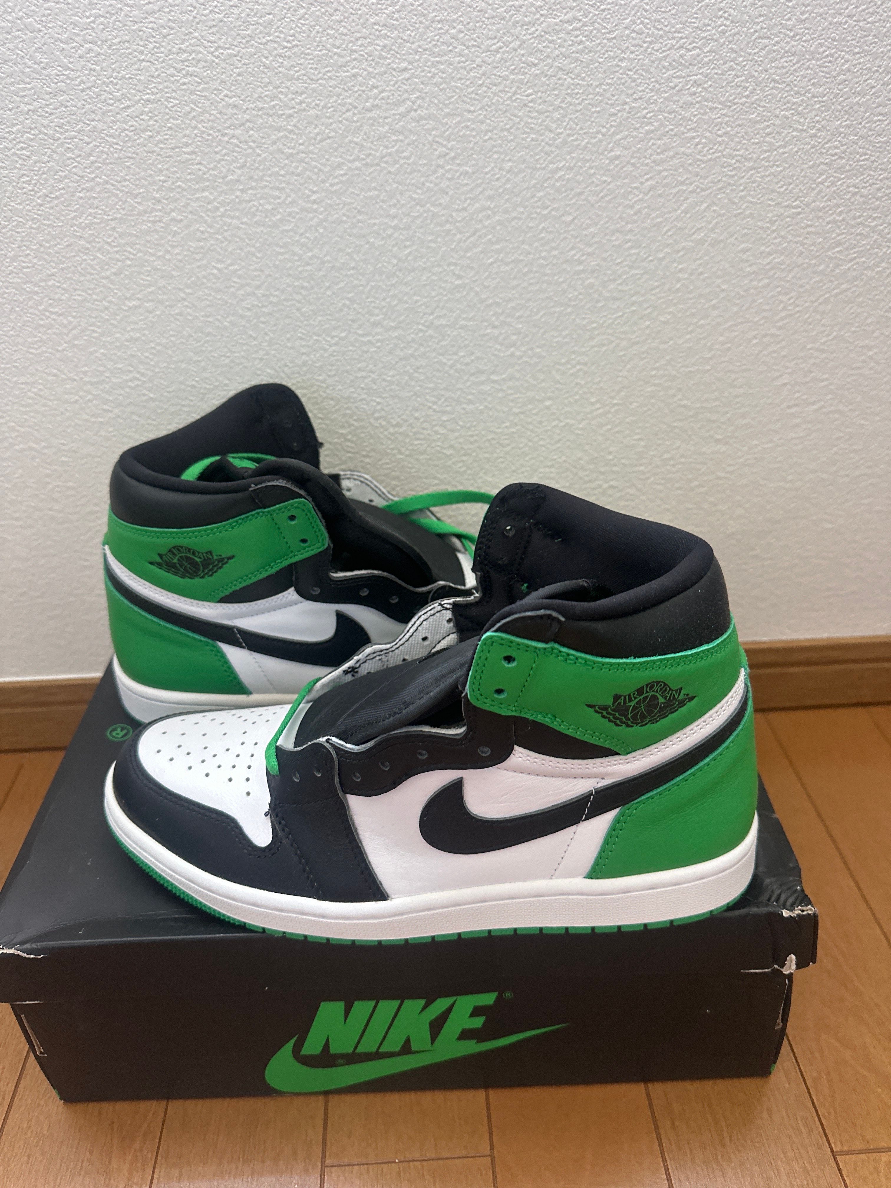 Nike Air Jordan 1 Retro High OG "Celtics/Black and Lucky Green" (2023)