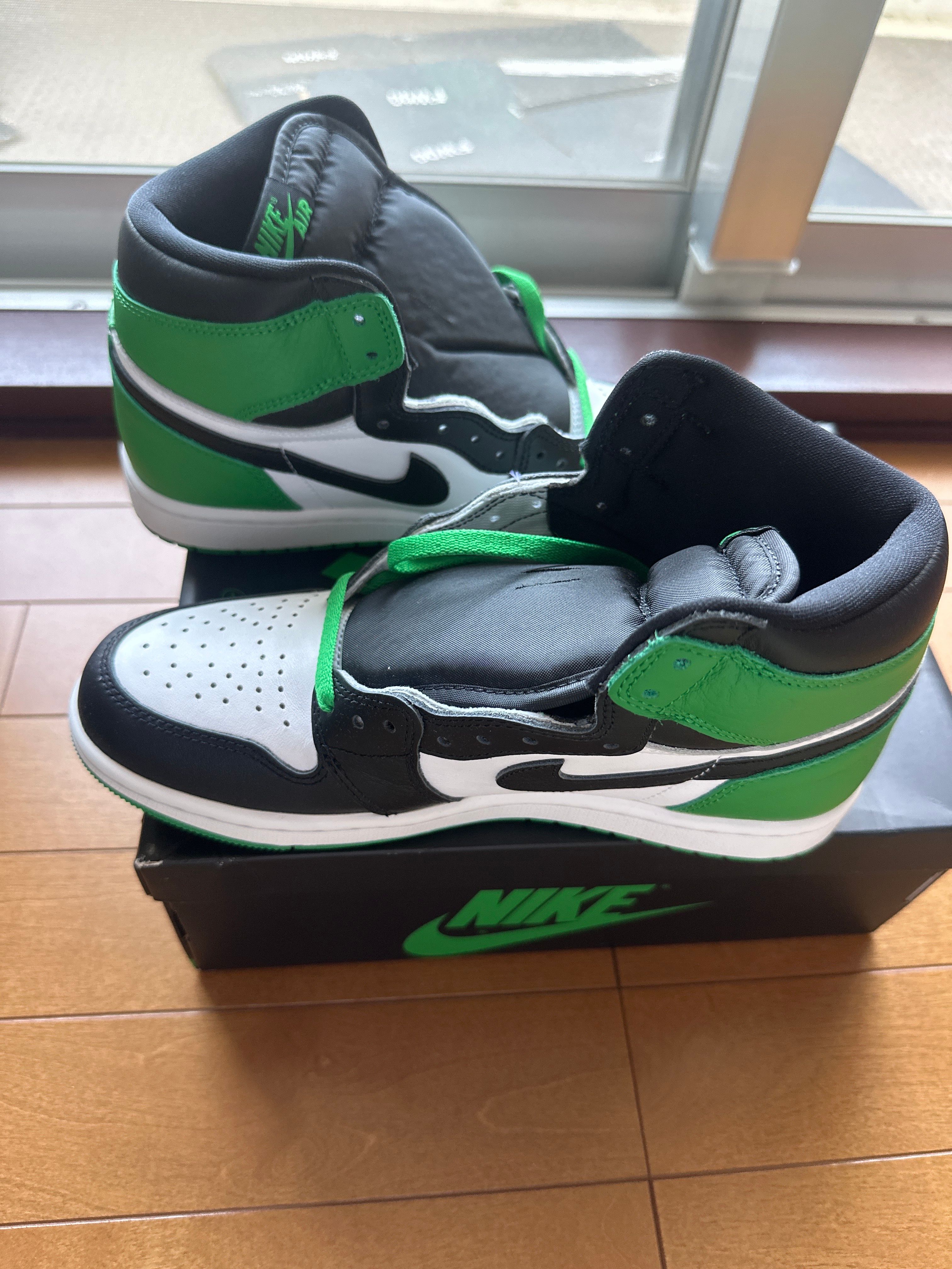 Nike Air Jordan 1 Retro High OG "Celtics/Black and Lucky Green" (2023)