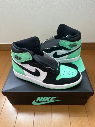 Nike Air Jordan 1 High OG "Green Glow"