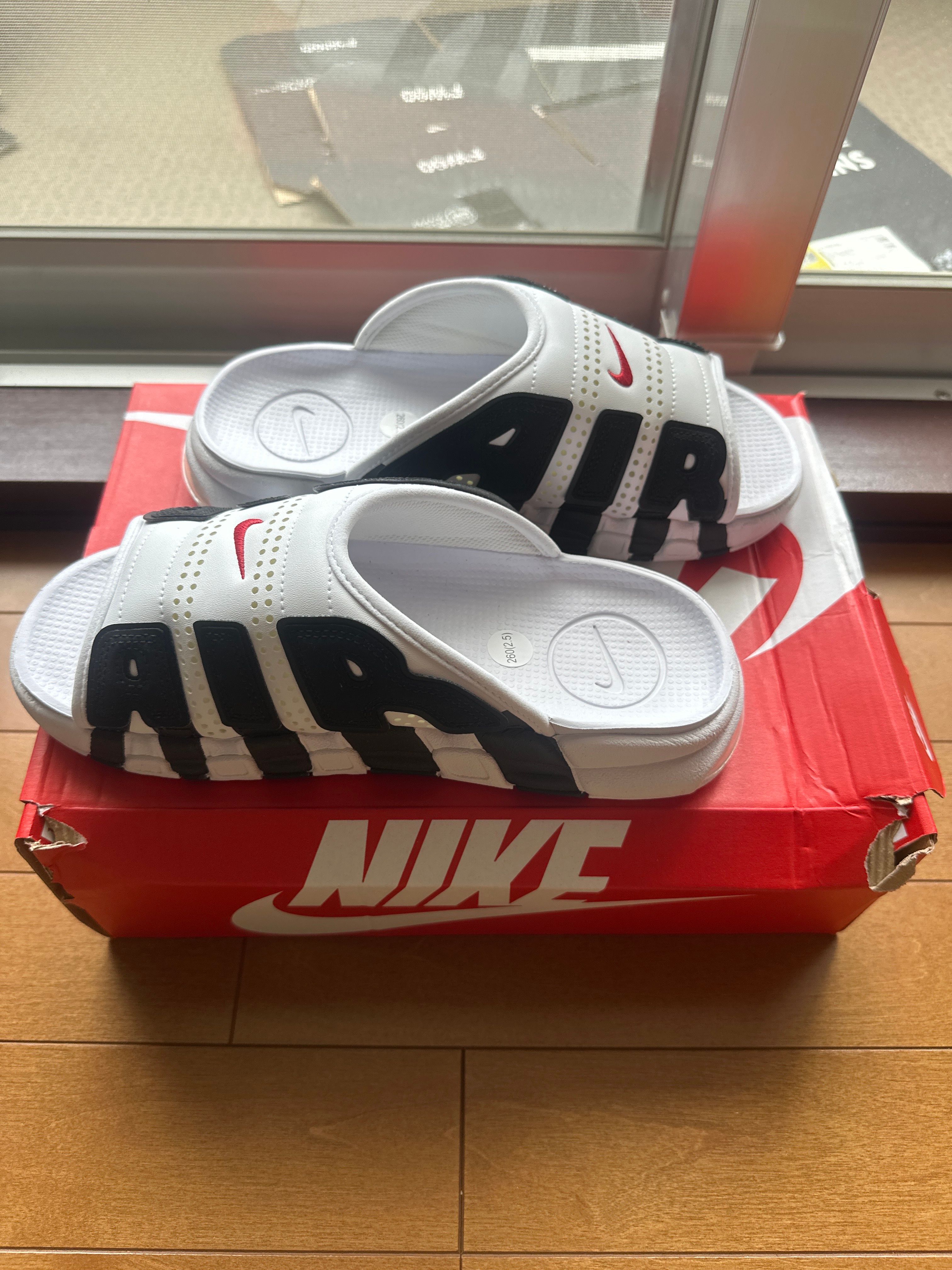 Nike Air More Uptempo Slide "White and Black"