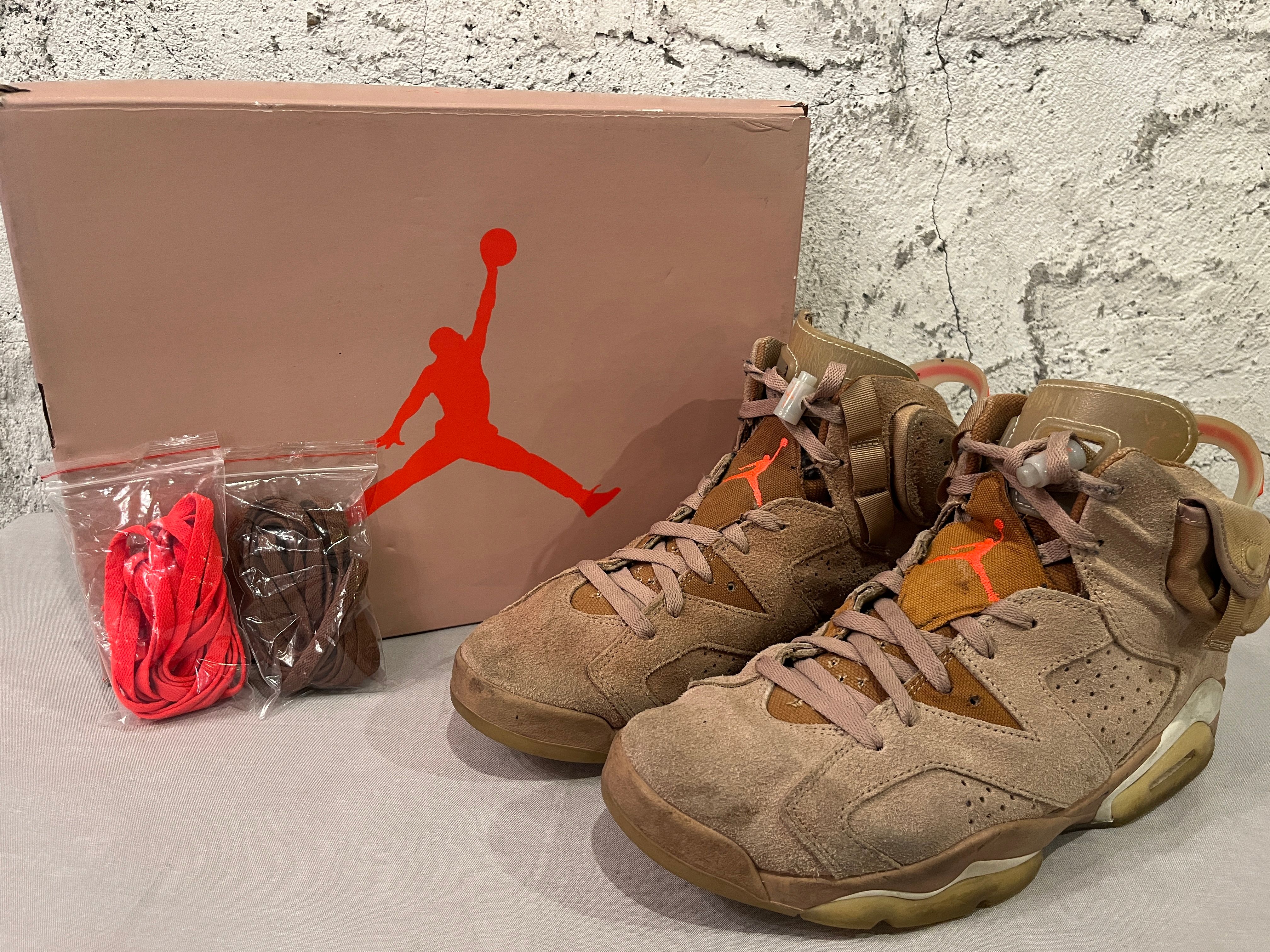 Travis Scott × Nike Air Jordan 6 "British Khaki"