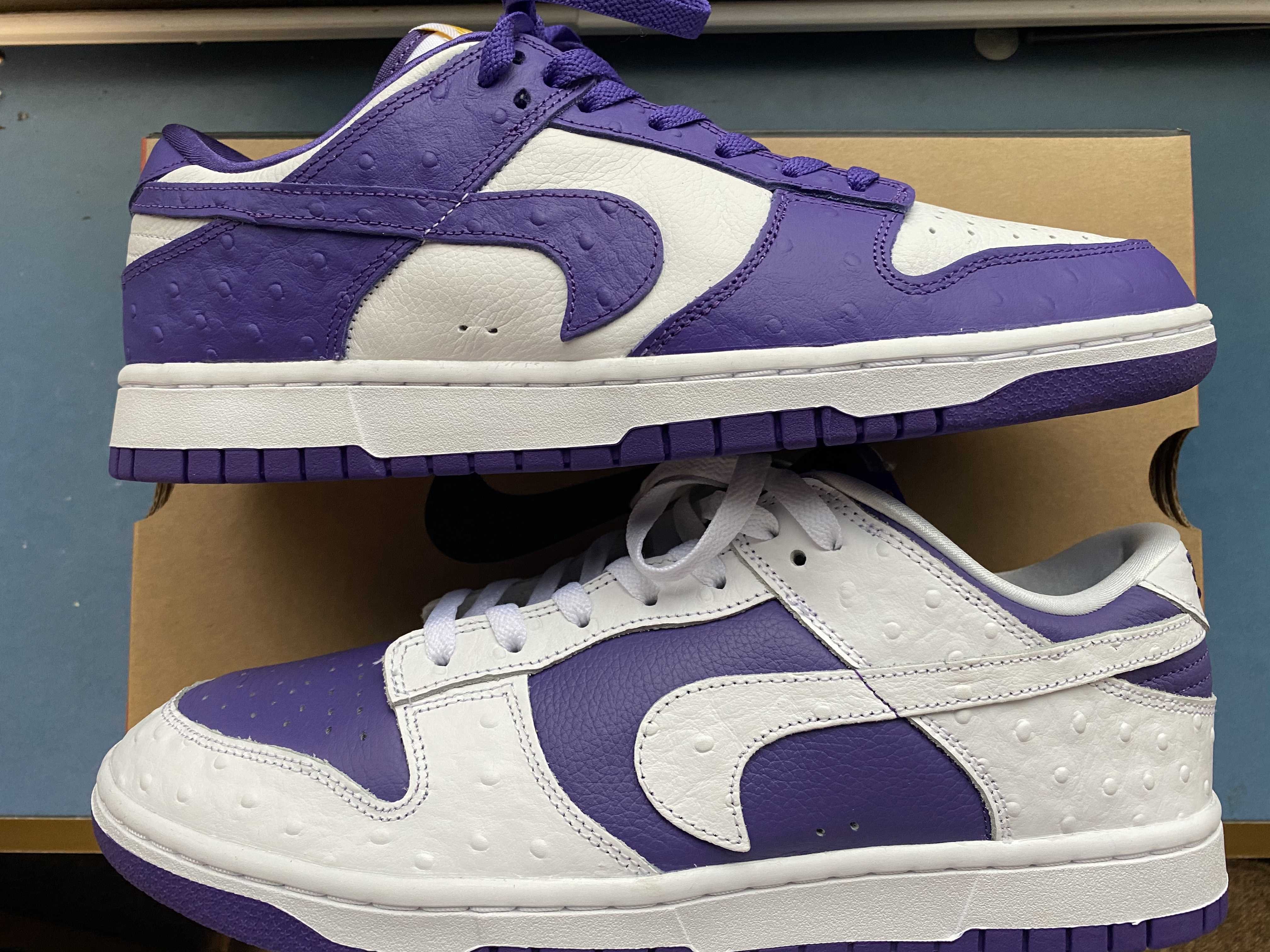 Nike Women's Dunk Low "Made You Look"