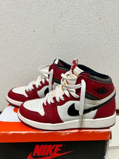 Nike GS Air Jordan 1 High OG "Lost & Found/Chicago"