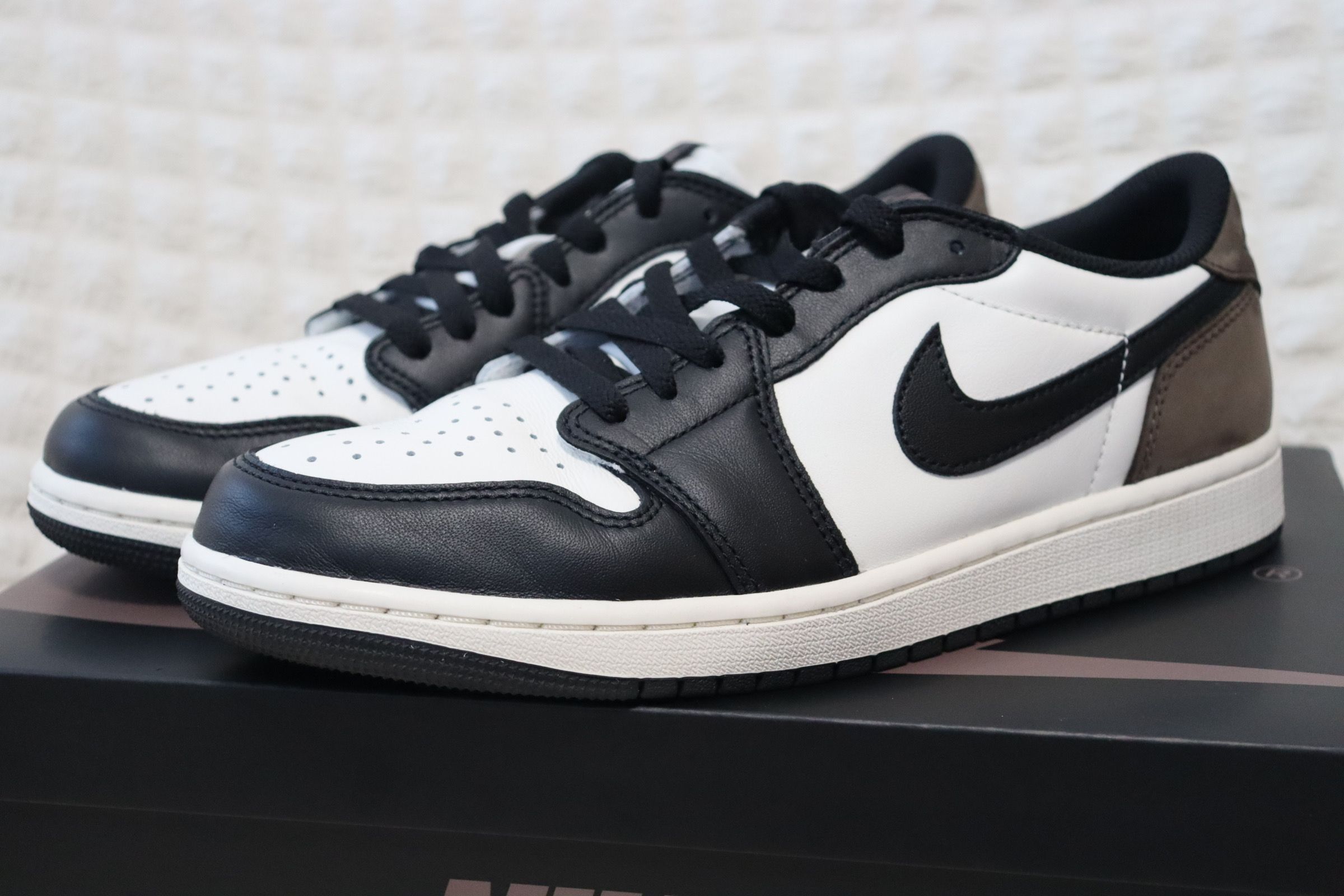 Nike Air Jordan 1 Retro Low OG "Mocha"