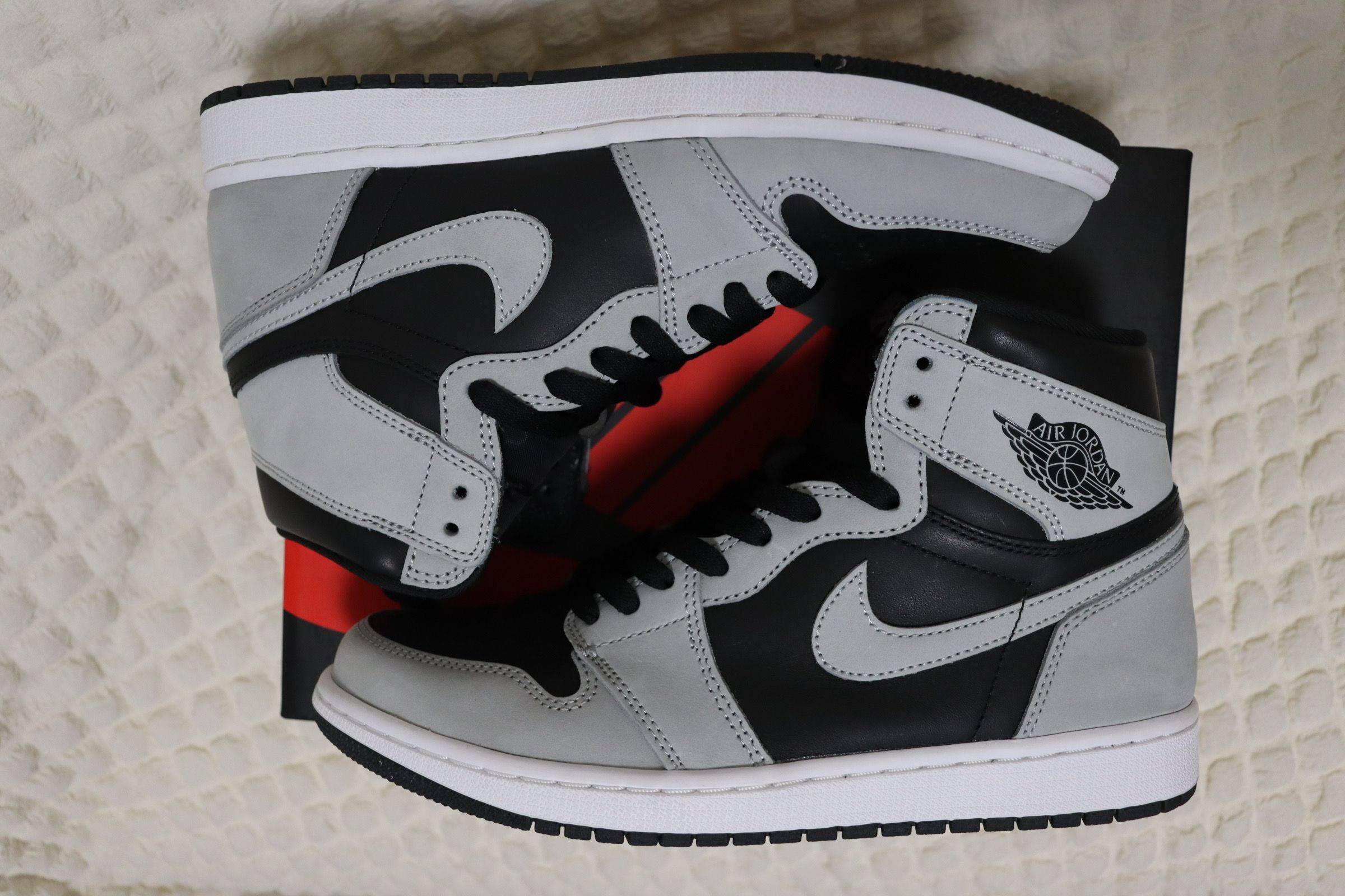 Nike Air Jordan 1 High OG "Shadow 2.0"