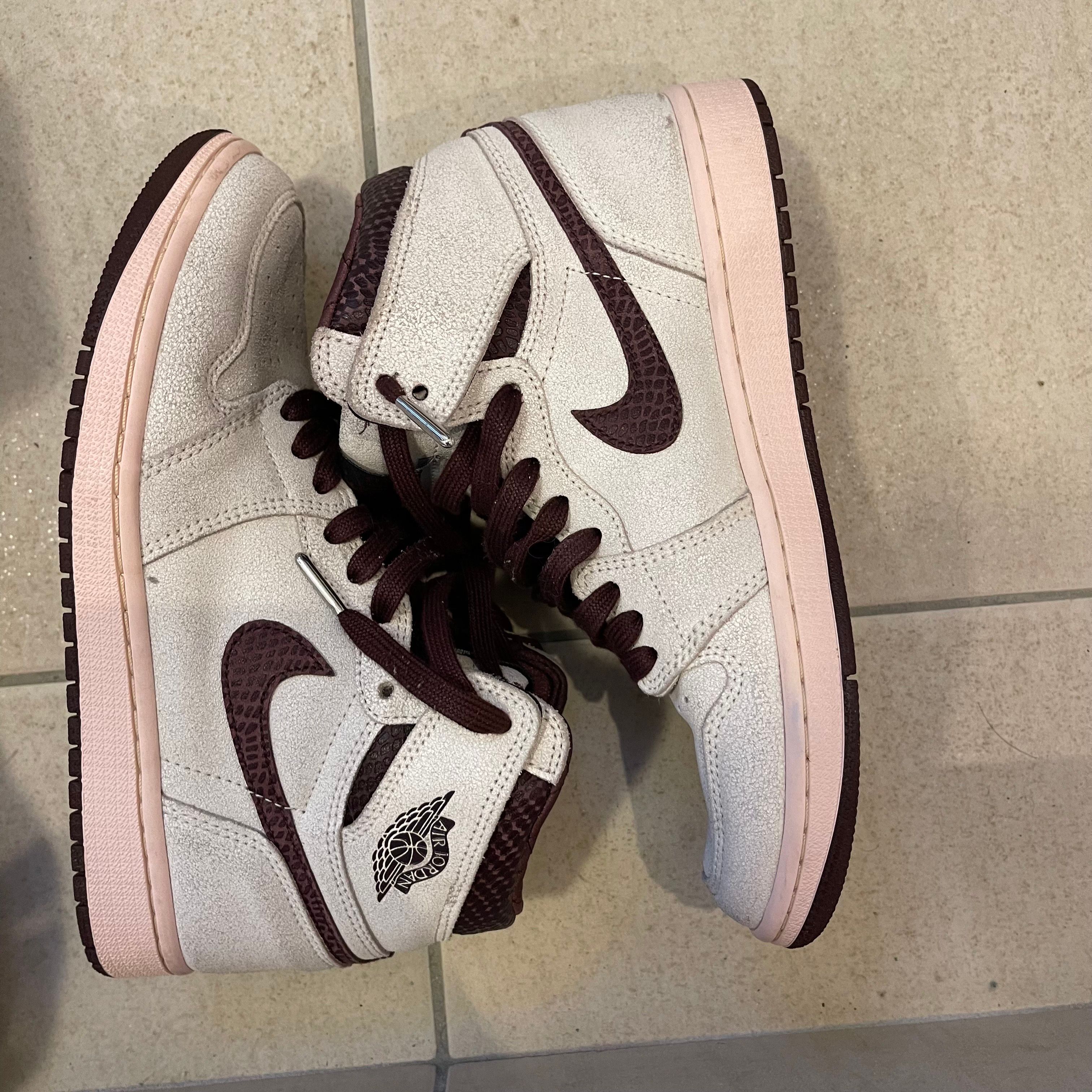 A Ma Maniere × Nike Air Jordan 1 Retro High OG "Sail and Burgundy"