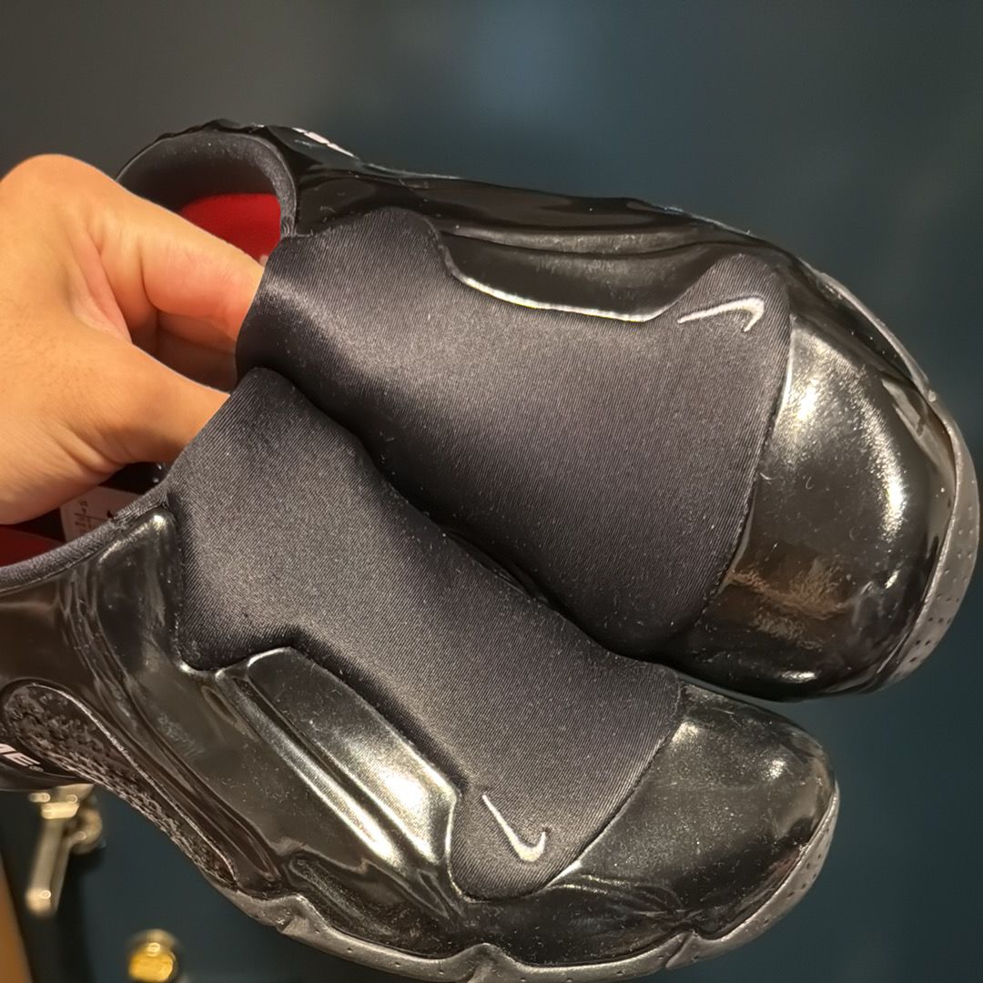 Supreme × Nike Clogposite SP "Black"