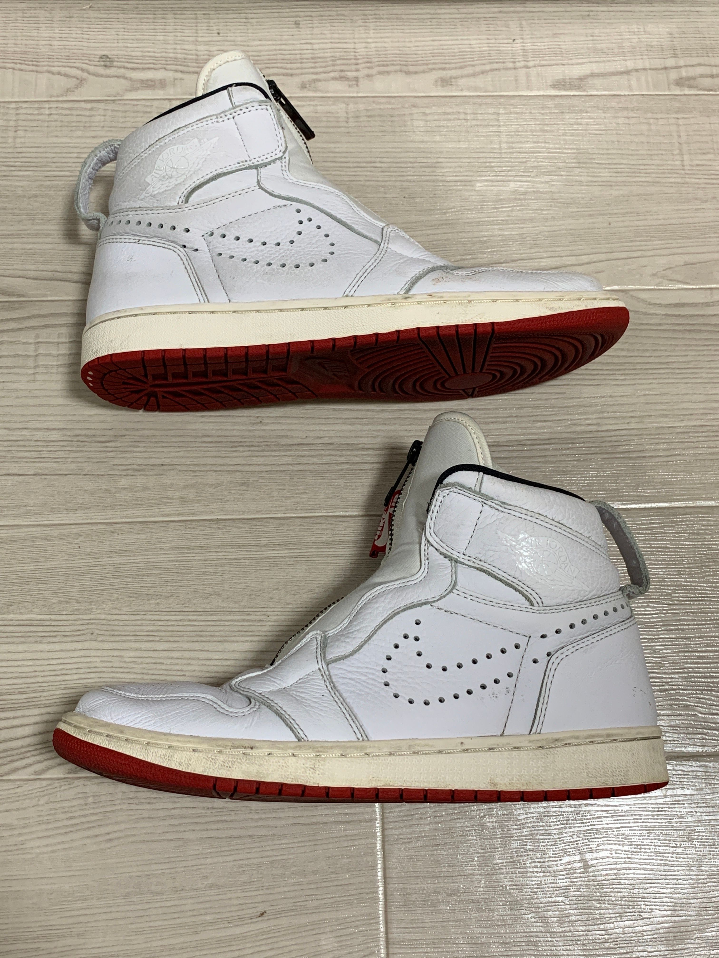 NIKE AIR JORDAN 1 RETRO HIGH ZIP WHITE UNIVERSITY RED