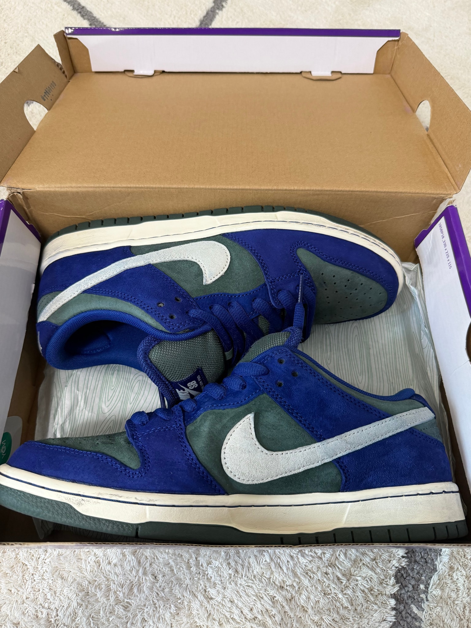 Nike SB Dunk Low "Deep Royal Blue"