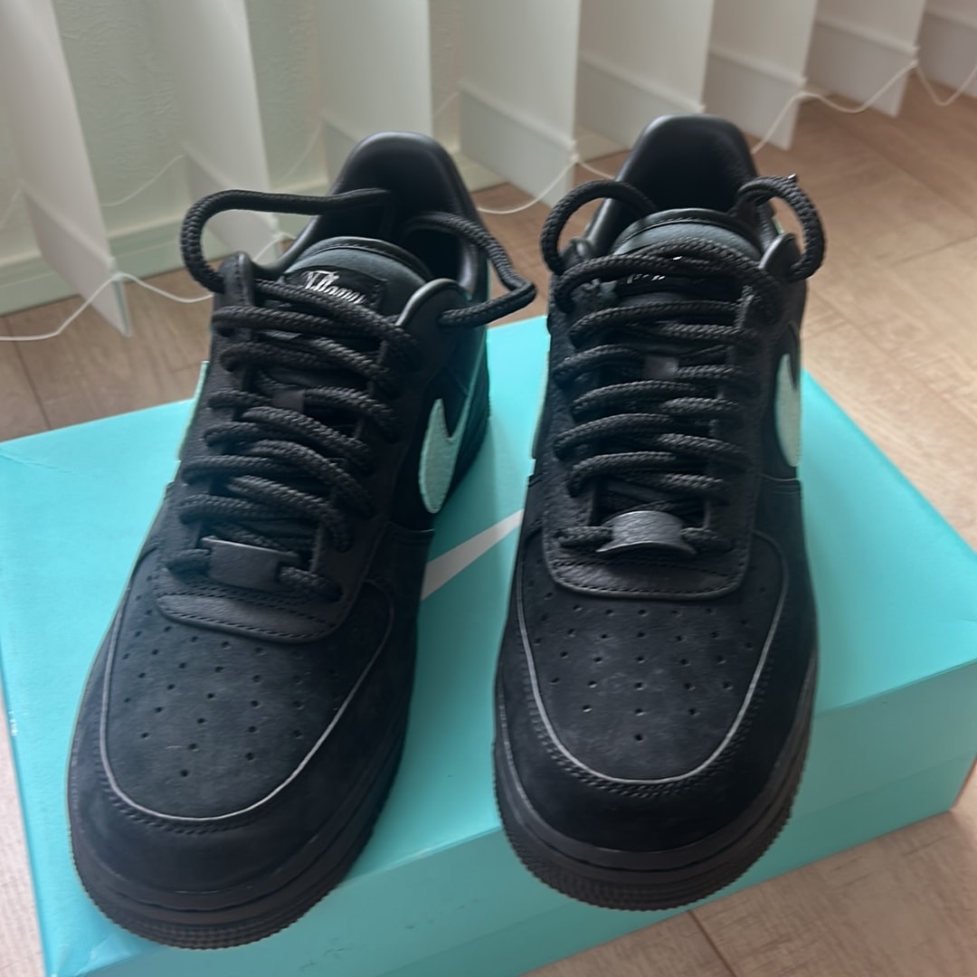 Tiffany & Co. × Nike Air Force 1 Low "1837"