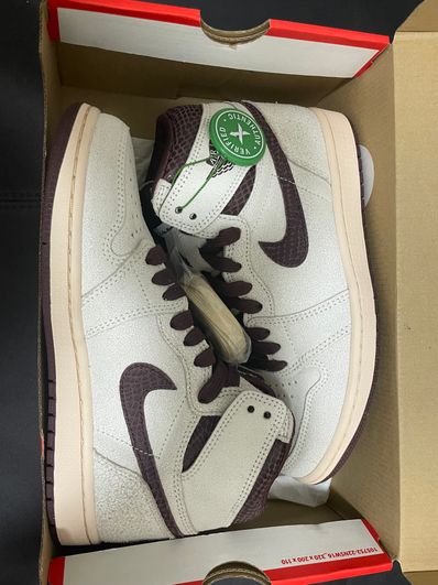 A Ma Maniere × Nike Air Jordan 1 Retro High OG "Sail and Burgundy"