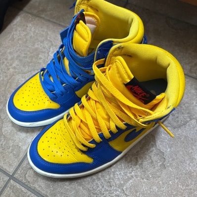 Nike Women's Air Jordan 1 High OG "Game Royal and Varsity Maize"