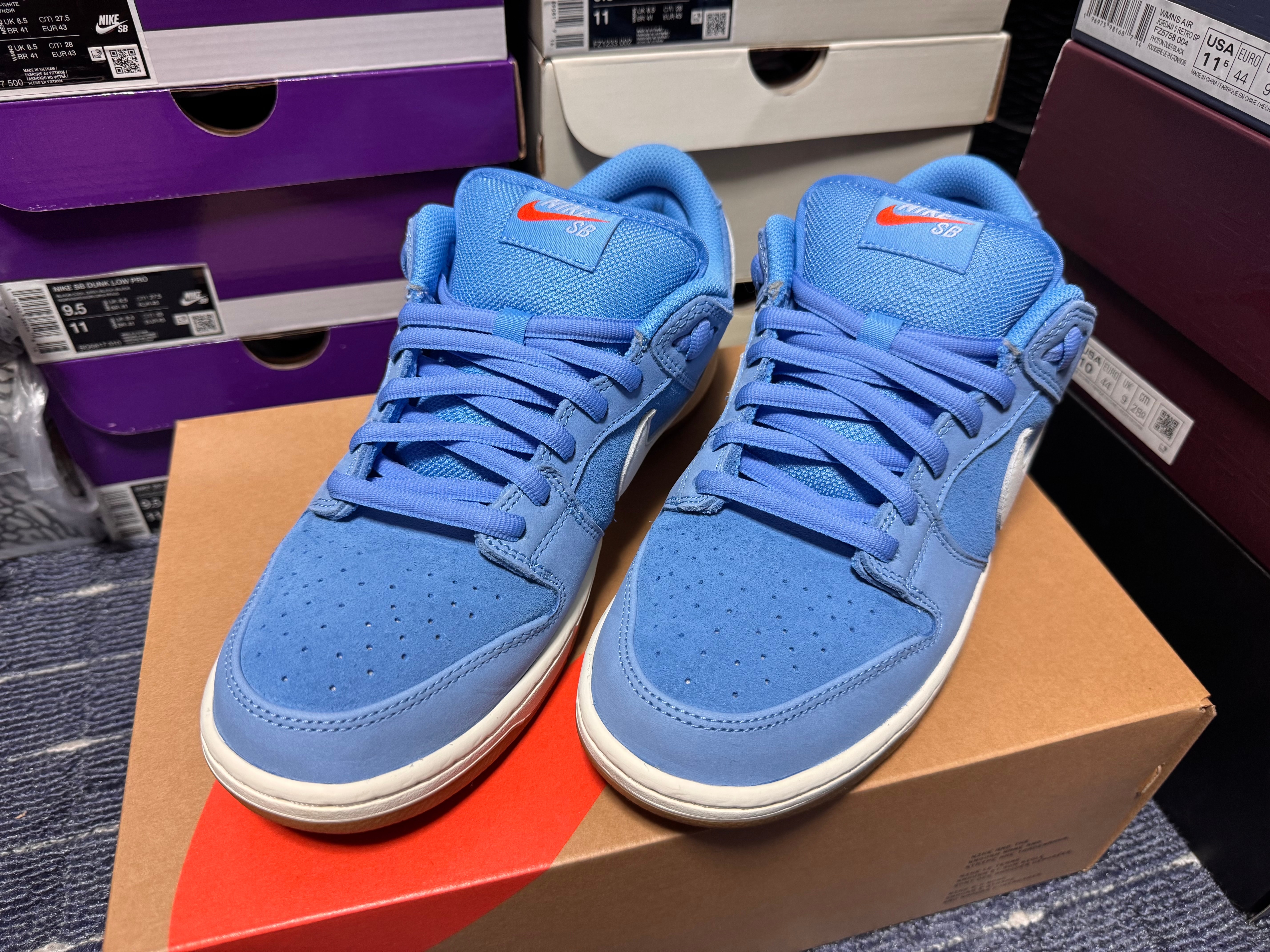 Nike SB Dunk Low Pro ISO "University Blue"