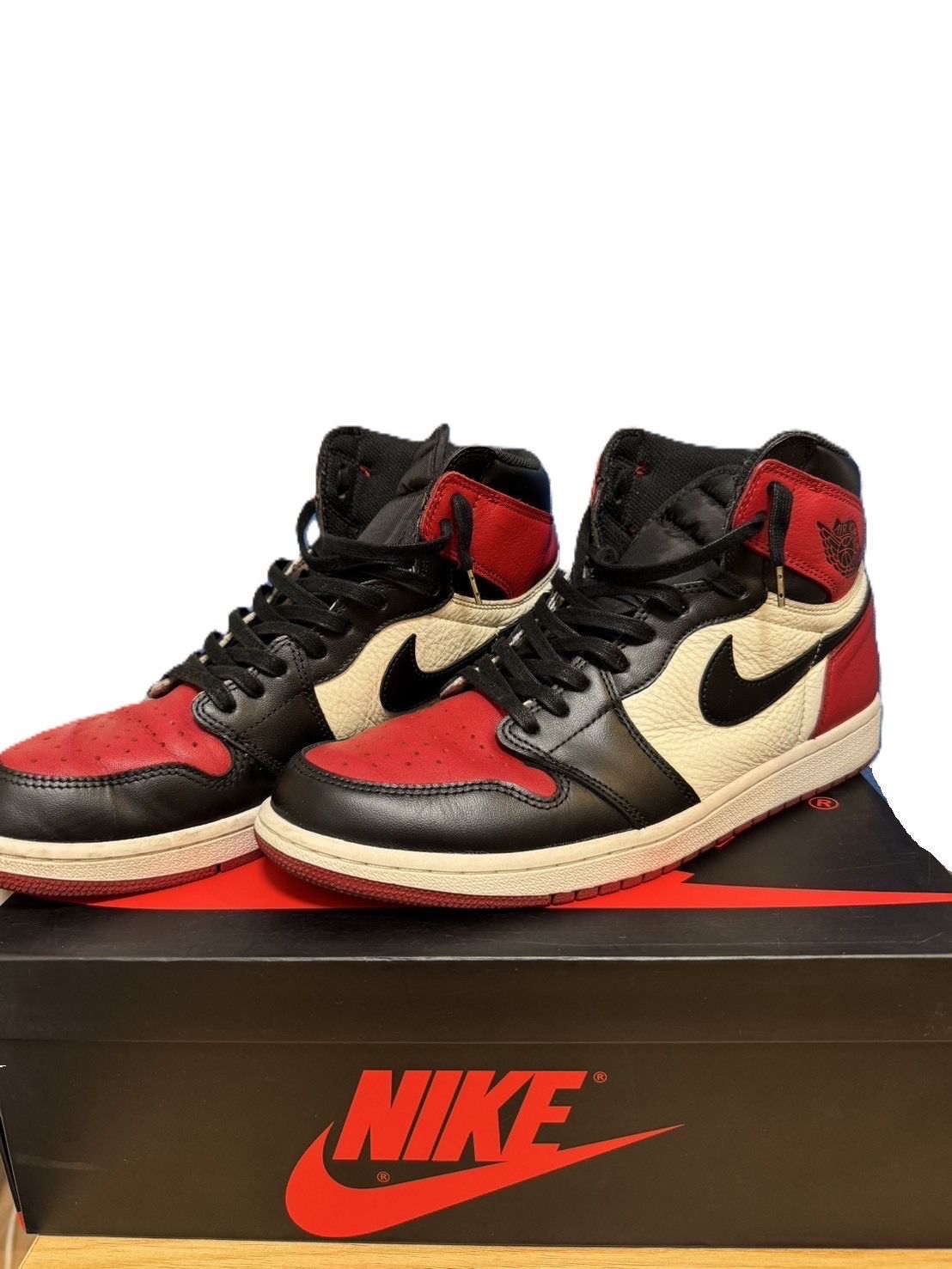 Nike Air Jordan 1 Retro High OG "Bred Toe"