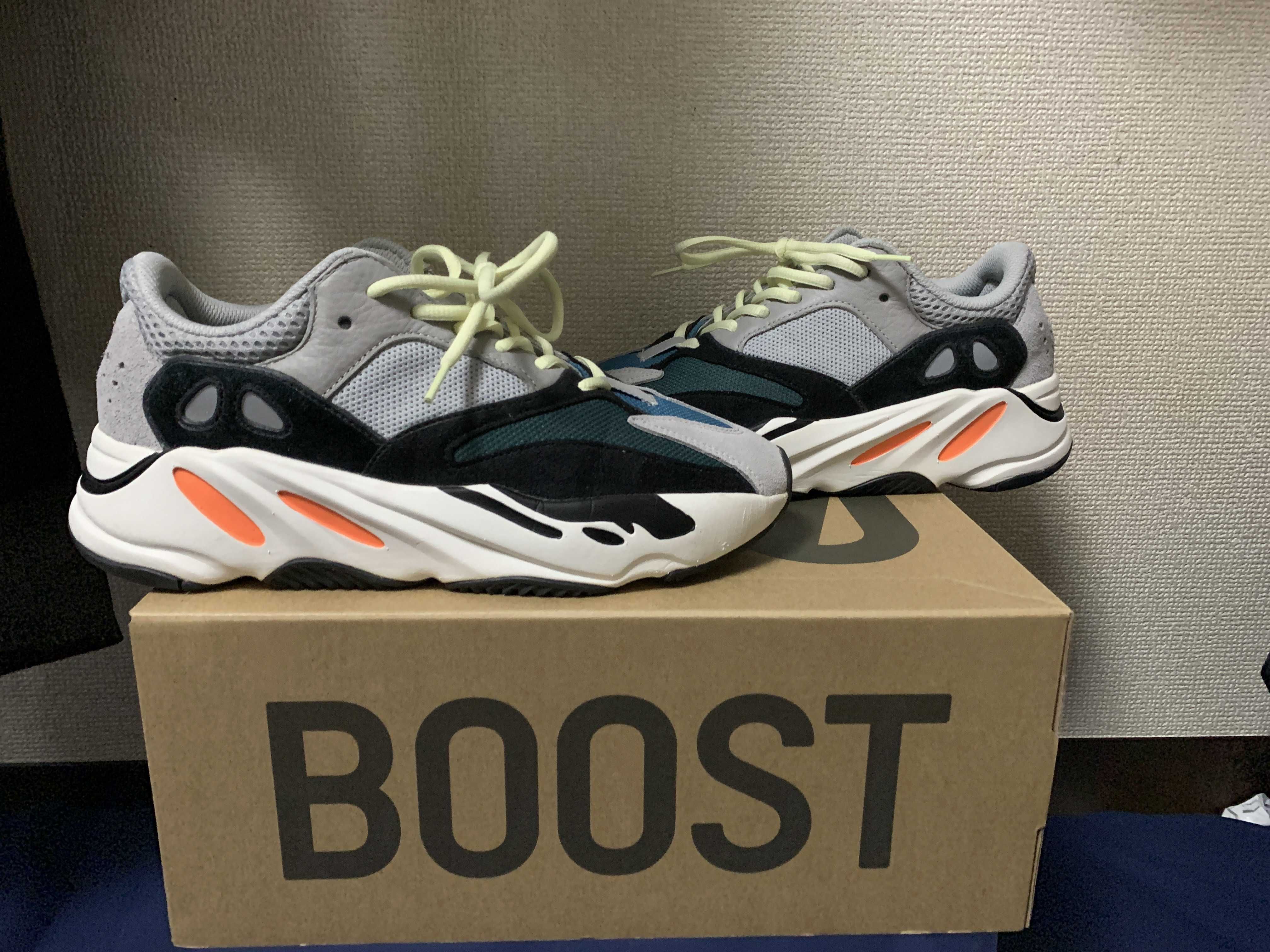 adidas YEEZY Boost 700 "Wave Runner"