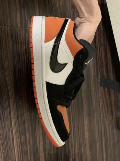 Nike Air Jordan 1 Low "Shattered Backboard"