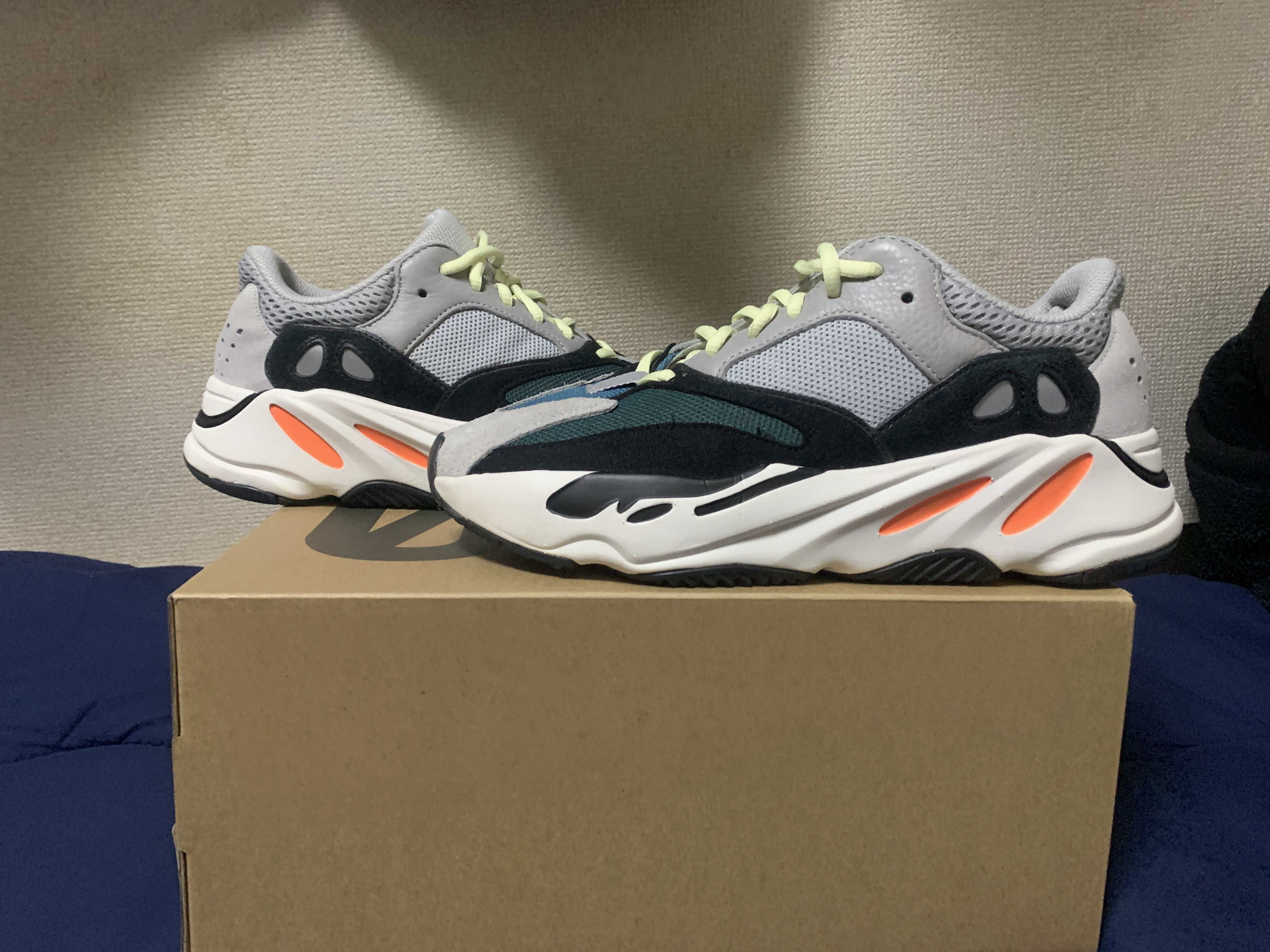 adidas YEEZY Boost 700 "Wave Runner"