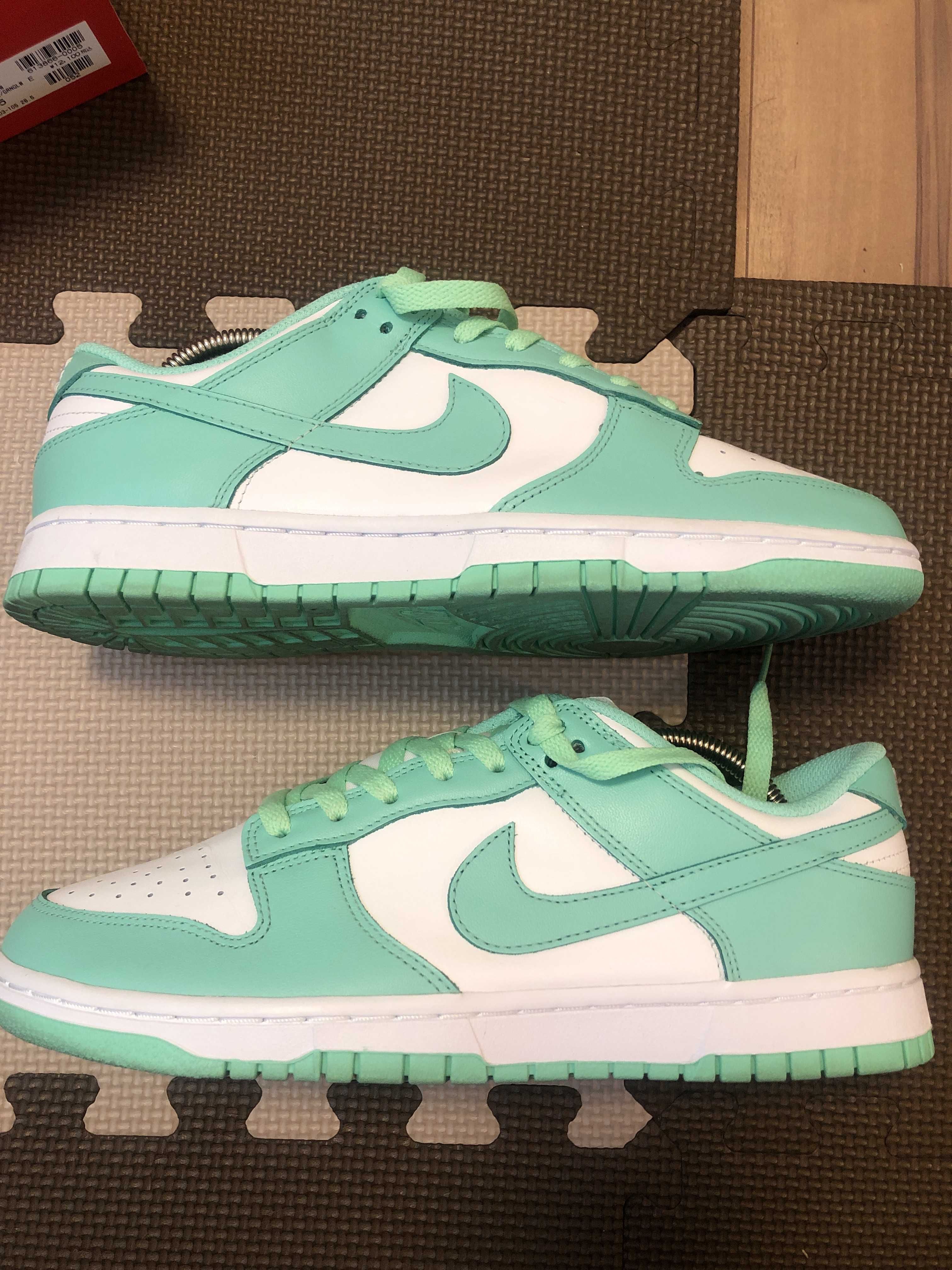 Nike Women's Dunk Low "Green Glow"