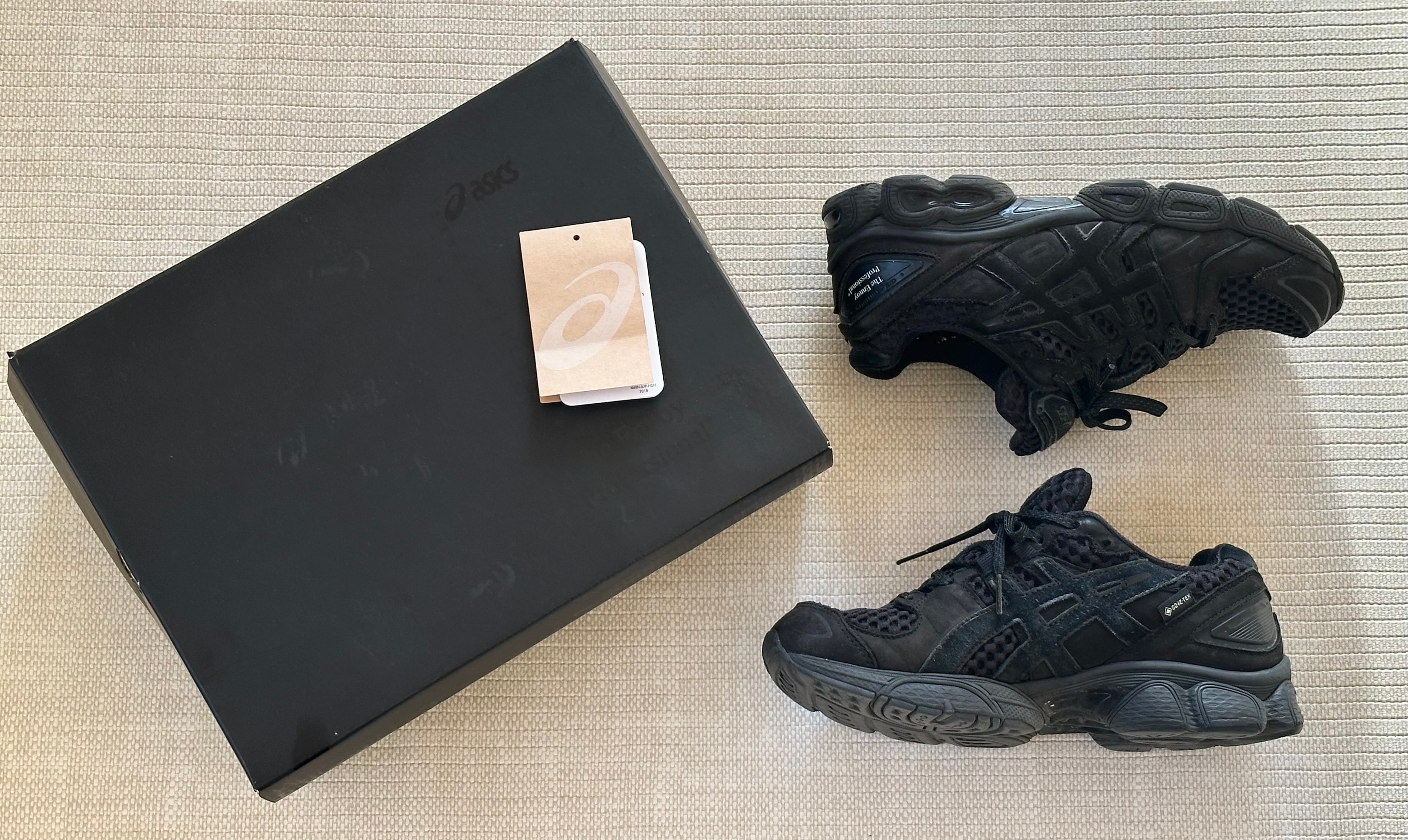 エンノイ × スタイリスト私物 × アシックス ゲルニンバス9 ゴアテックス "トリプルブラック"