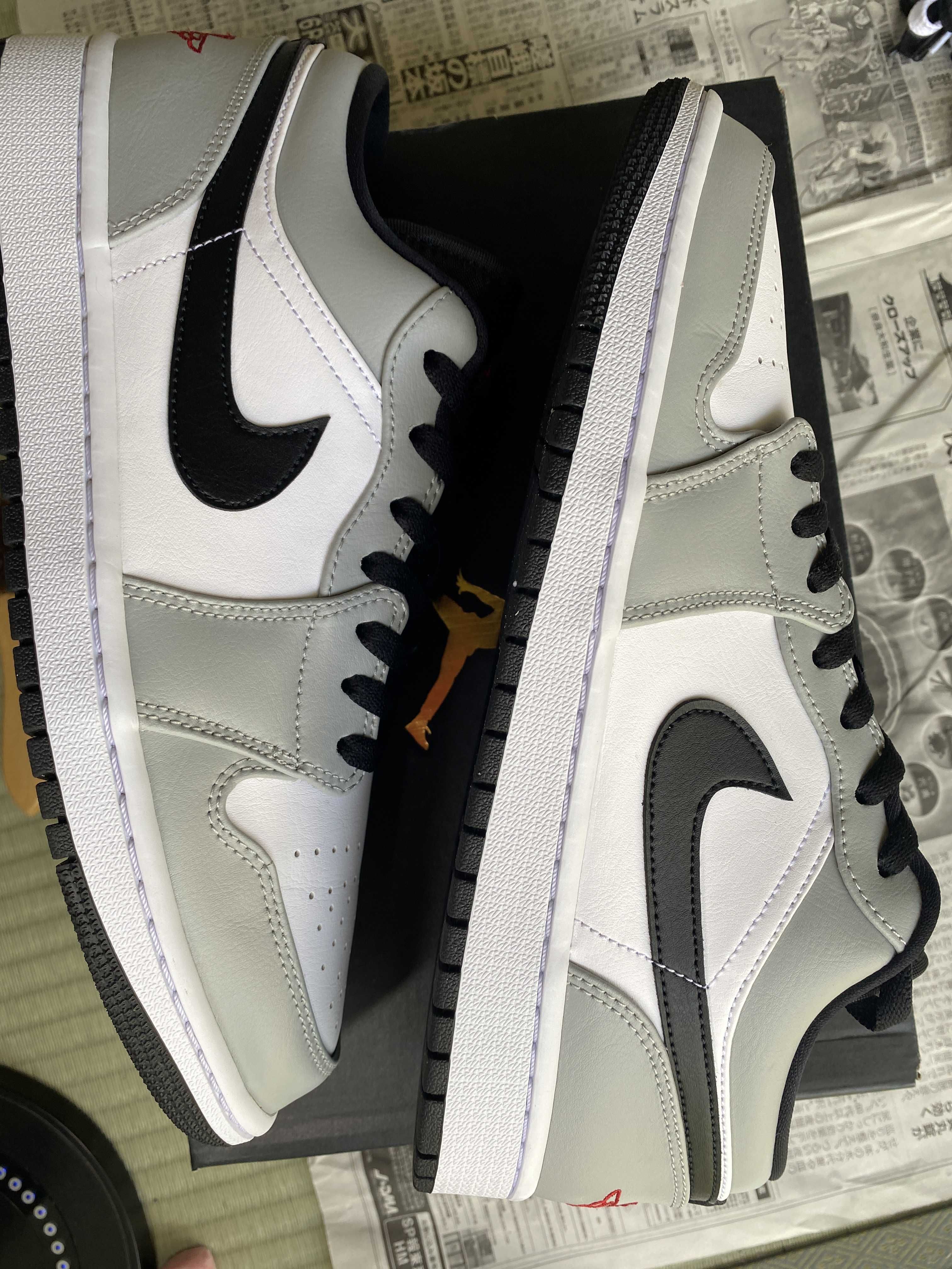 NIKE AIR JORDAN 1 LOW "LIGHT SMOKE GREY"