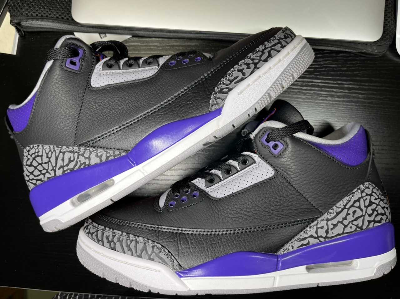 Nike Air Jordan 3 Retro "Black/Court Purple"