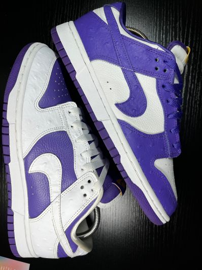 Nike Women's Dunk Low "Made You Look"