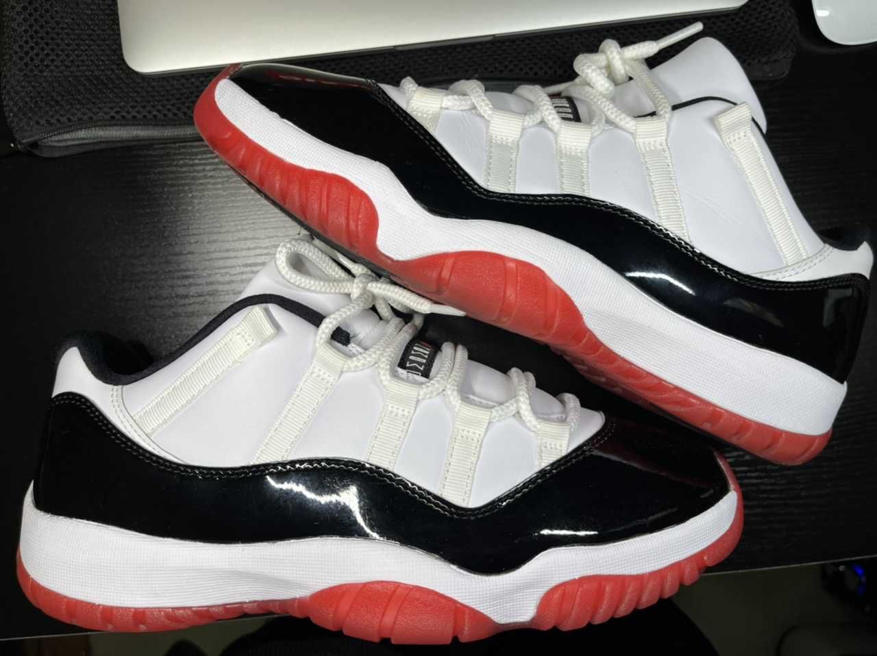Nike Air Jordan 11 Low "Gym Red"