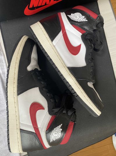 Nike Air Jordan 1 Retro High "Black/White/Sail/Gym Red"