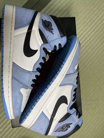 Nike Air Jordan 1 High OG "University Blue"