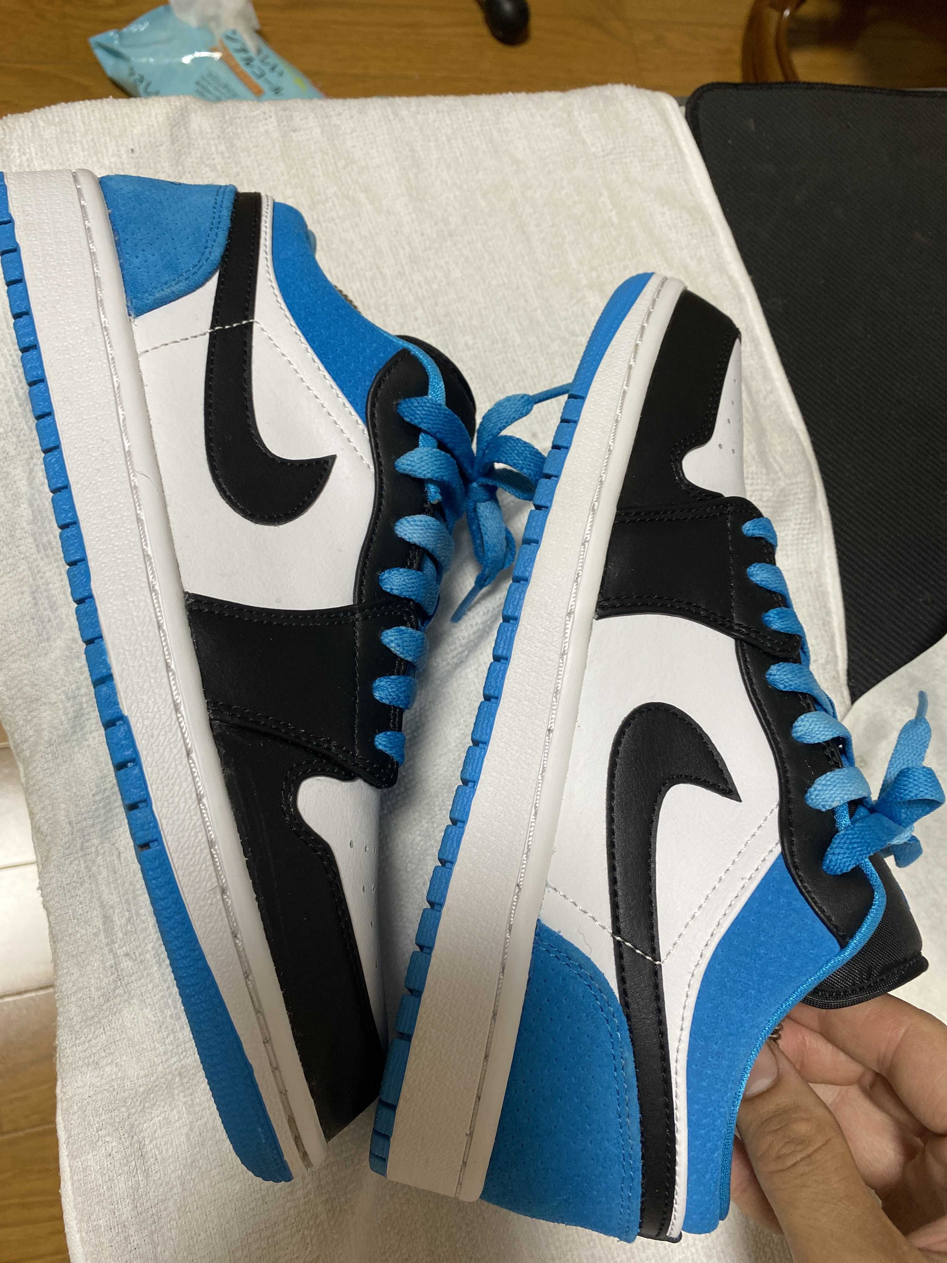 Nike Air Jordan 1 Low SE "Black/Laser Blue/White"