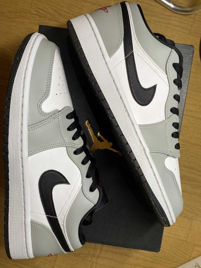 NIKE AIR JORDAN 1 LOW "LIGHT SMOKE GREY"