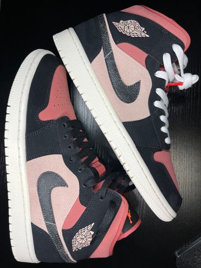 Nike Women's Air Jordan 1 Mid "Particle Beige/Black-Canyon Rust-Sail"