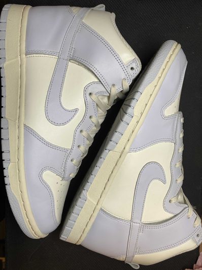 Nike Women's Dunk High "Foot Ball Grey"