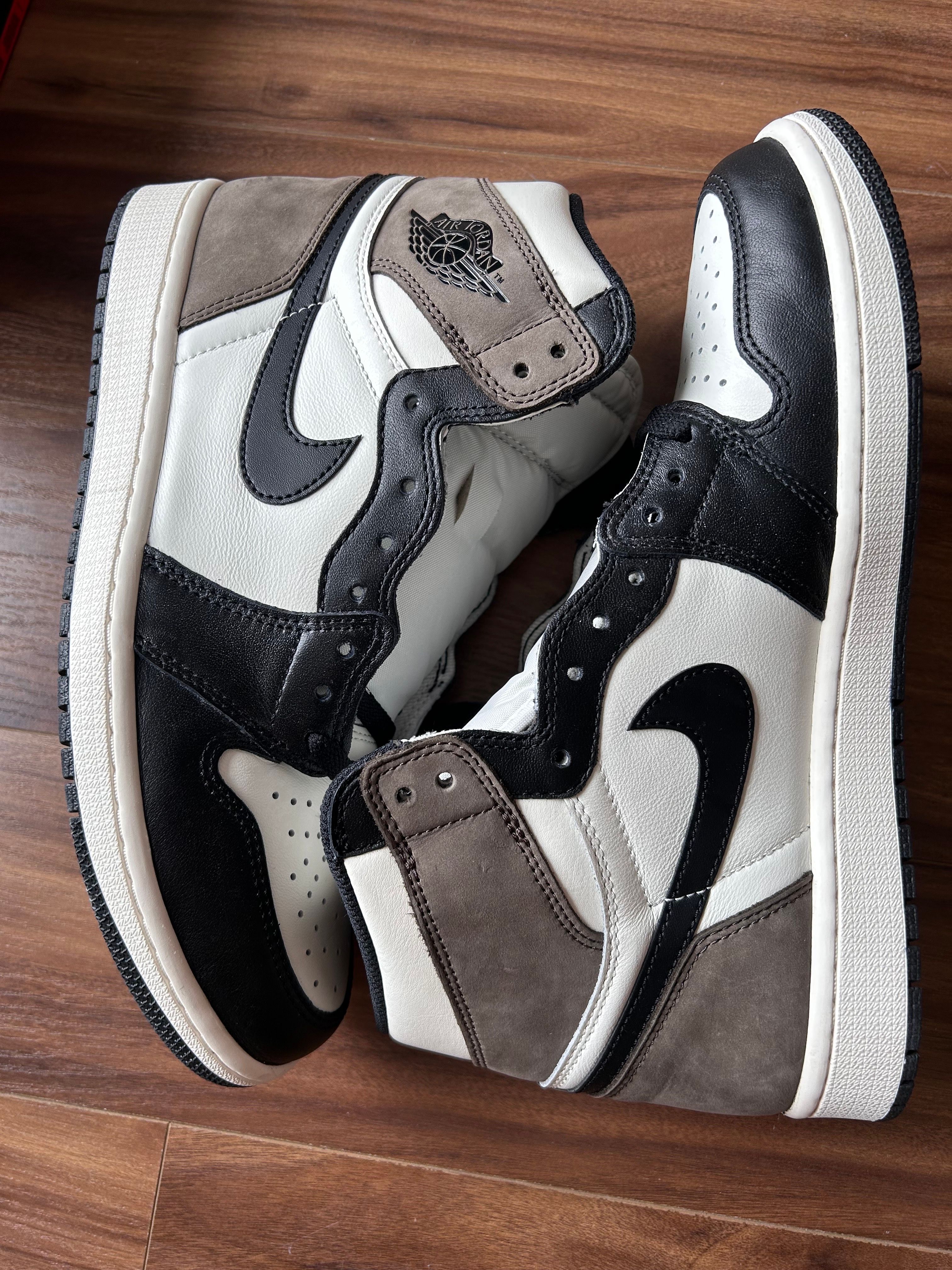 Nike Air Jordan 1 High OG "Sail/Dark Mocha/Black"