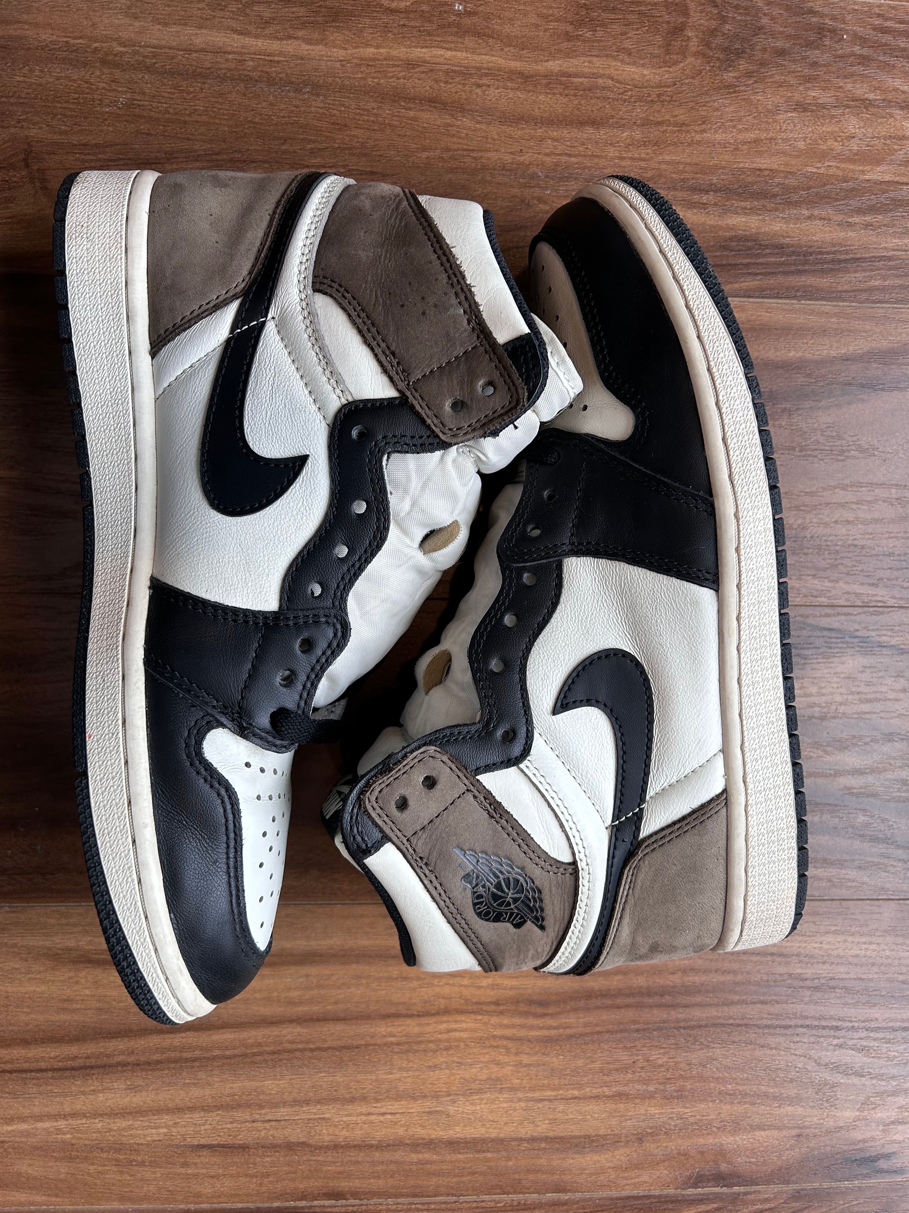 Nike Air Jordan 1 High OG "Sail/Dark Mocha/Black"